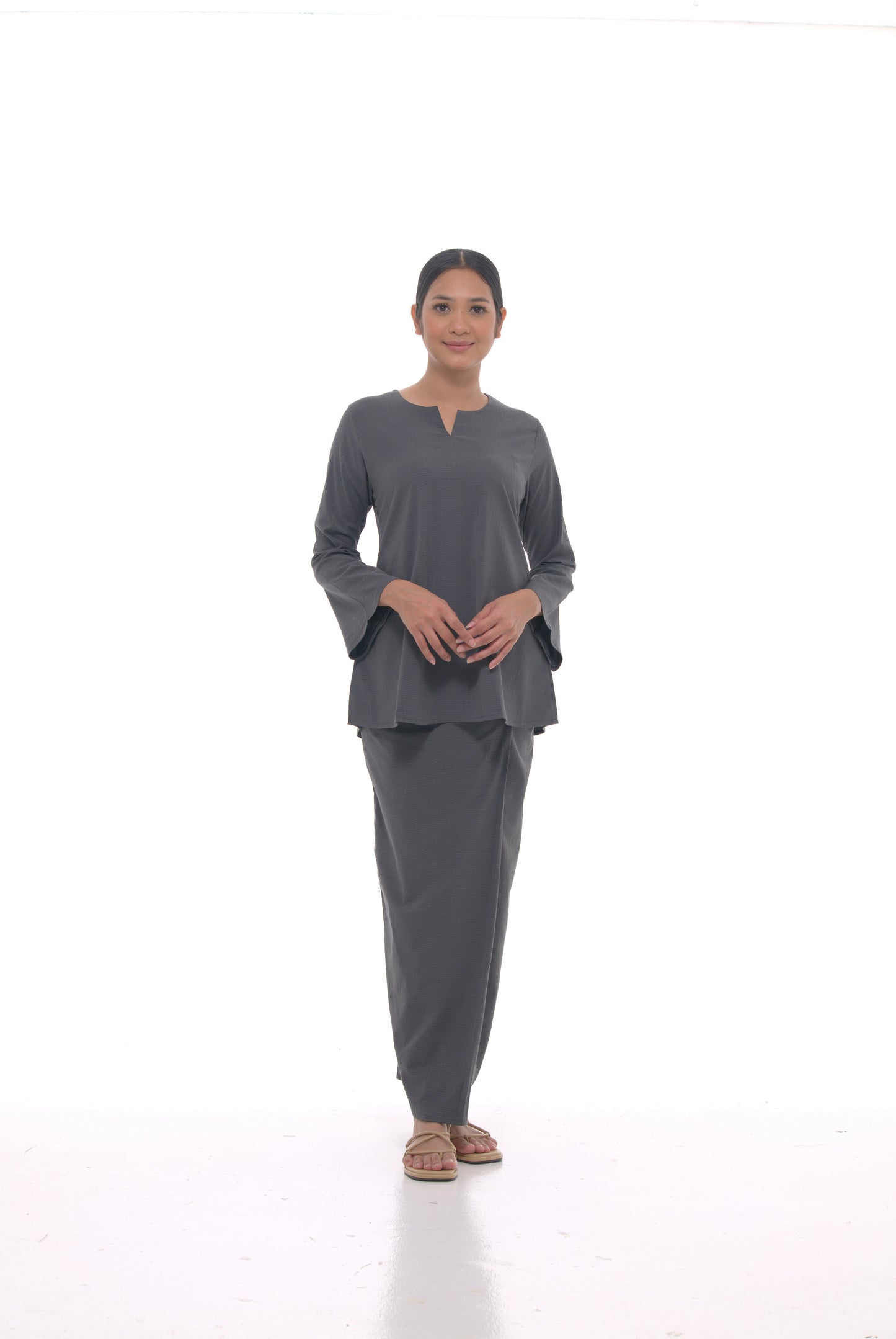 Junita Top in Dark Grey