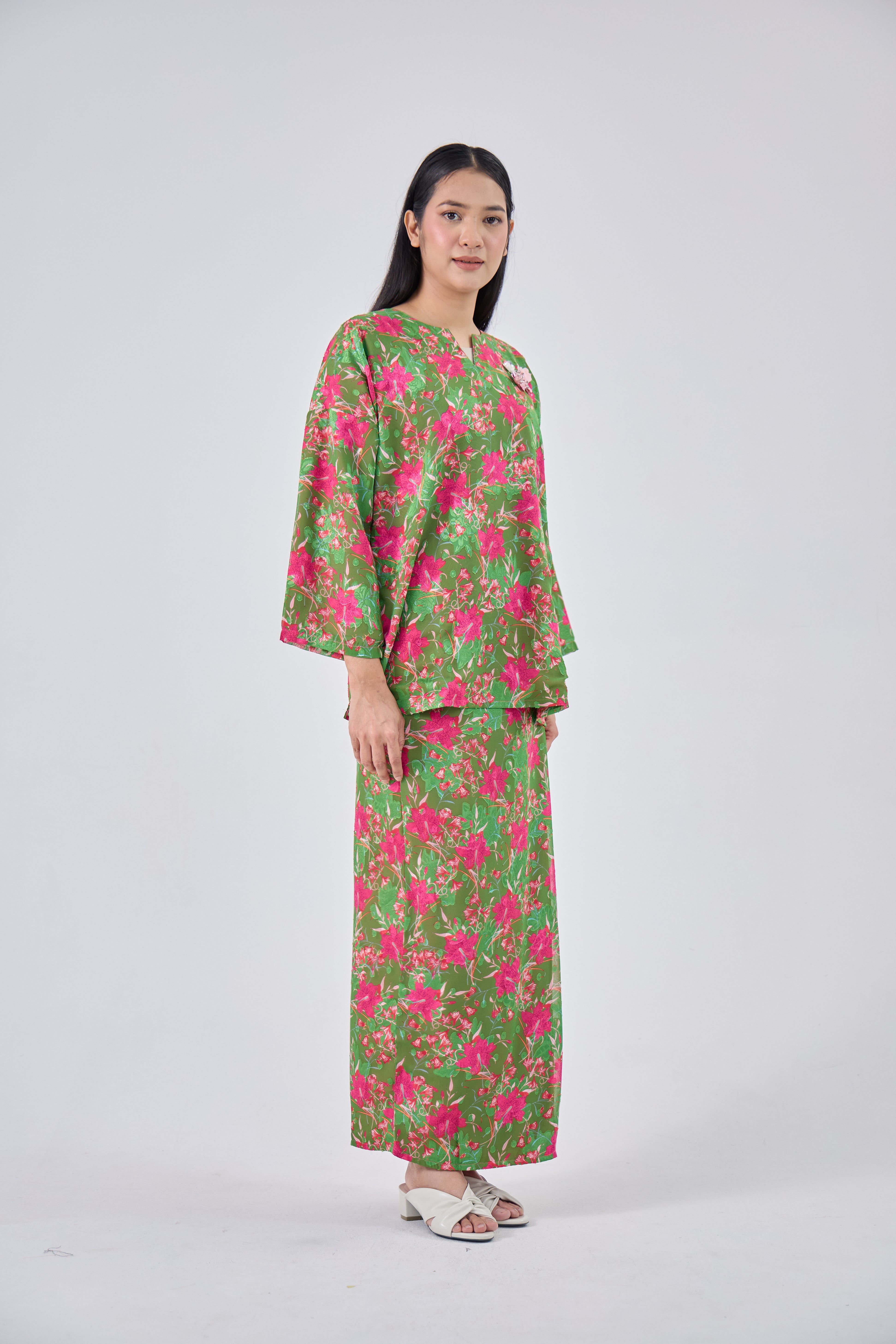 Maimun in Green