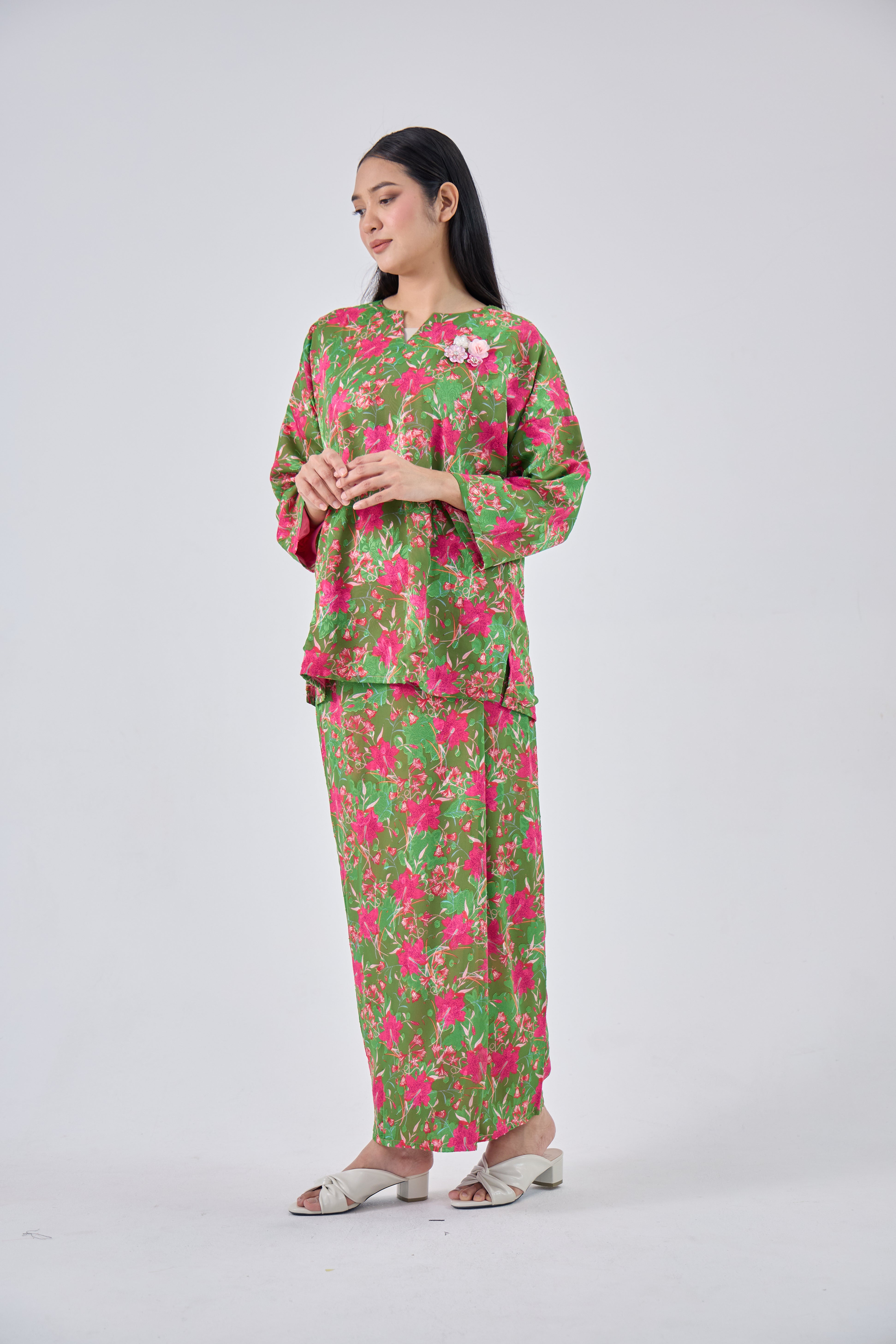 Maimun in Green