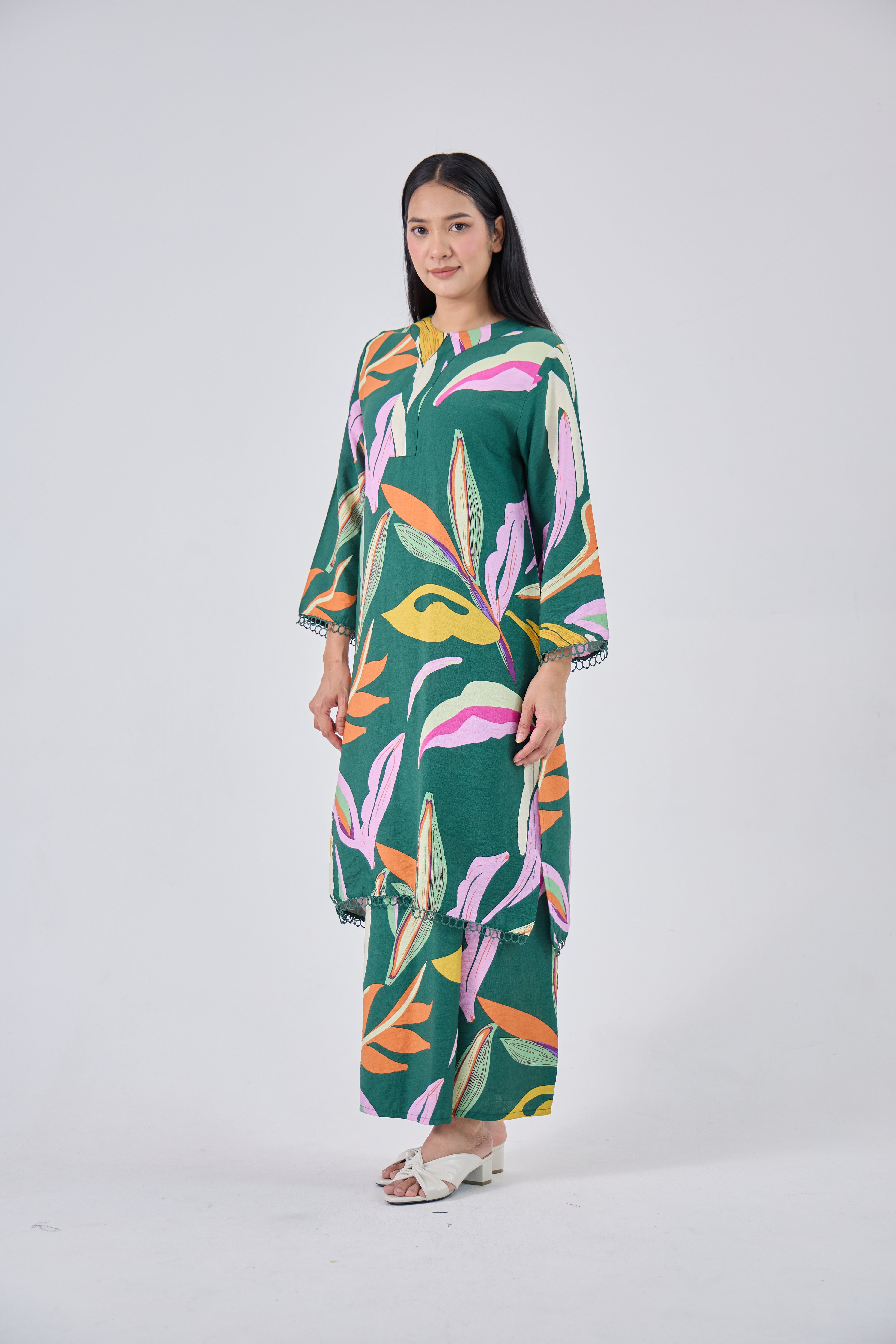 Maisa in Green