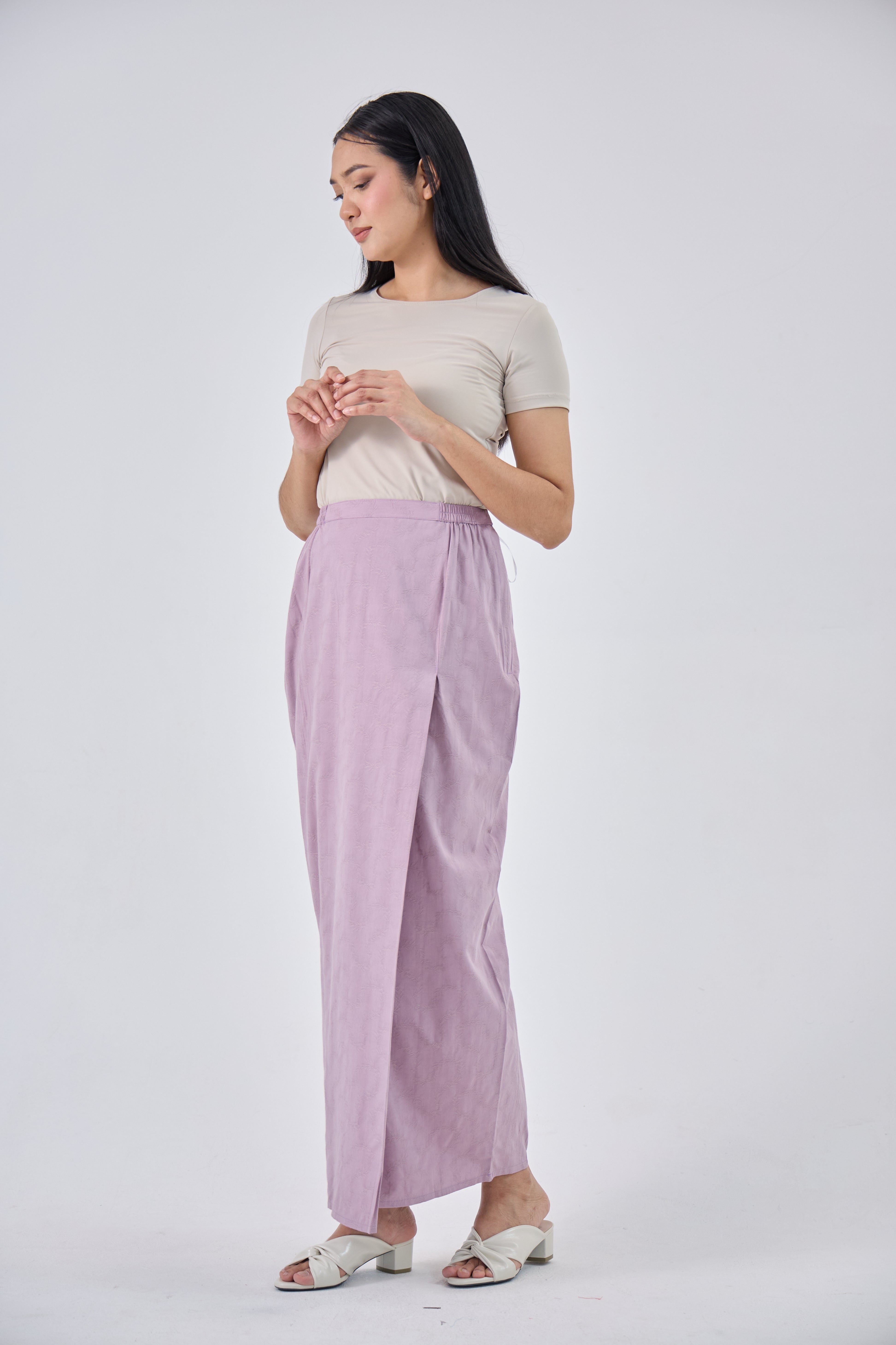 Liana in Purple