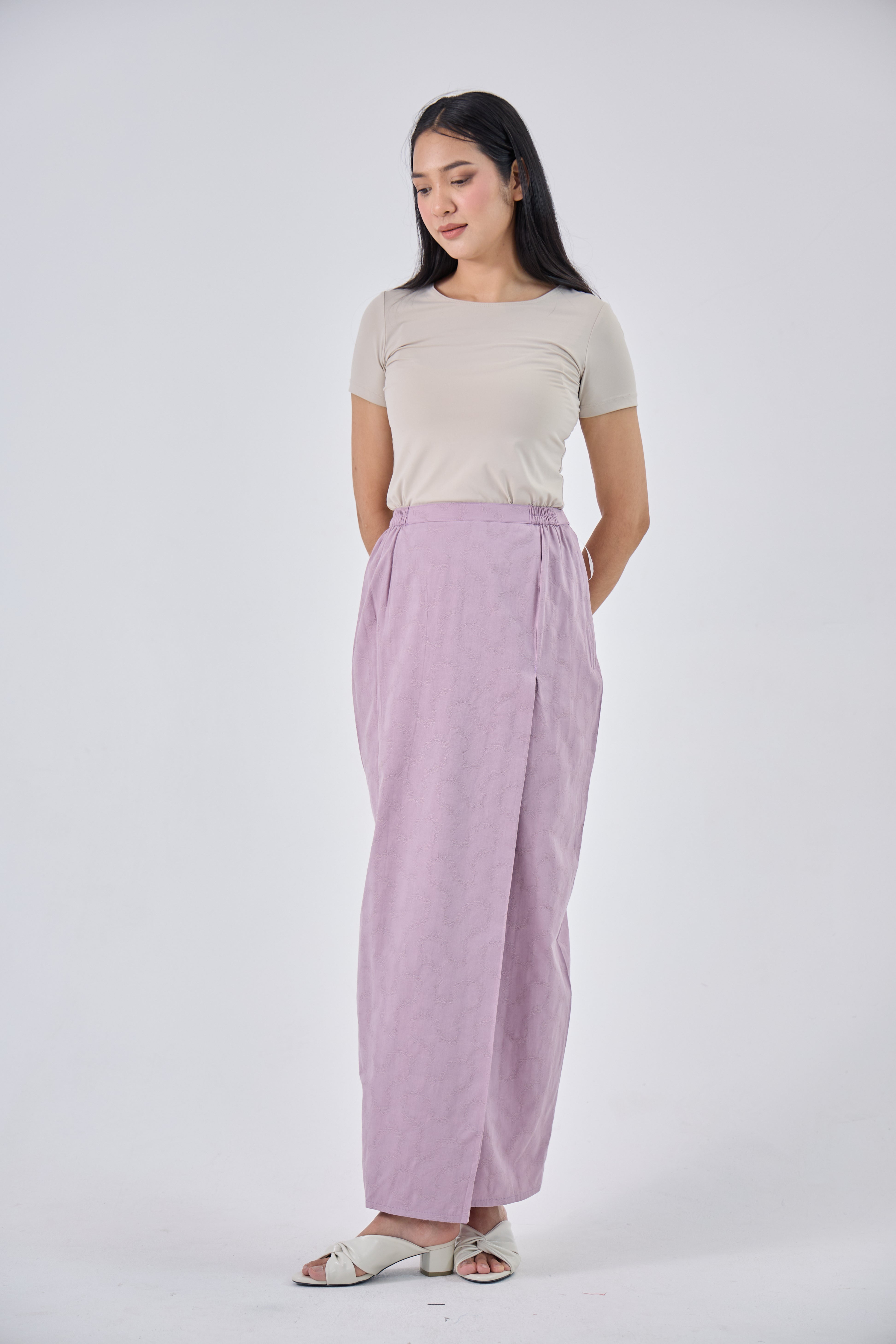 Liana in Purple
