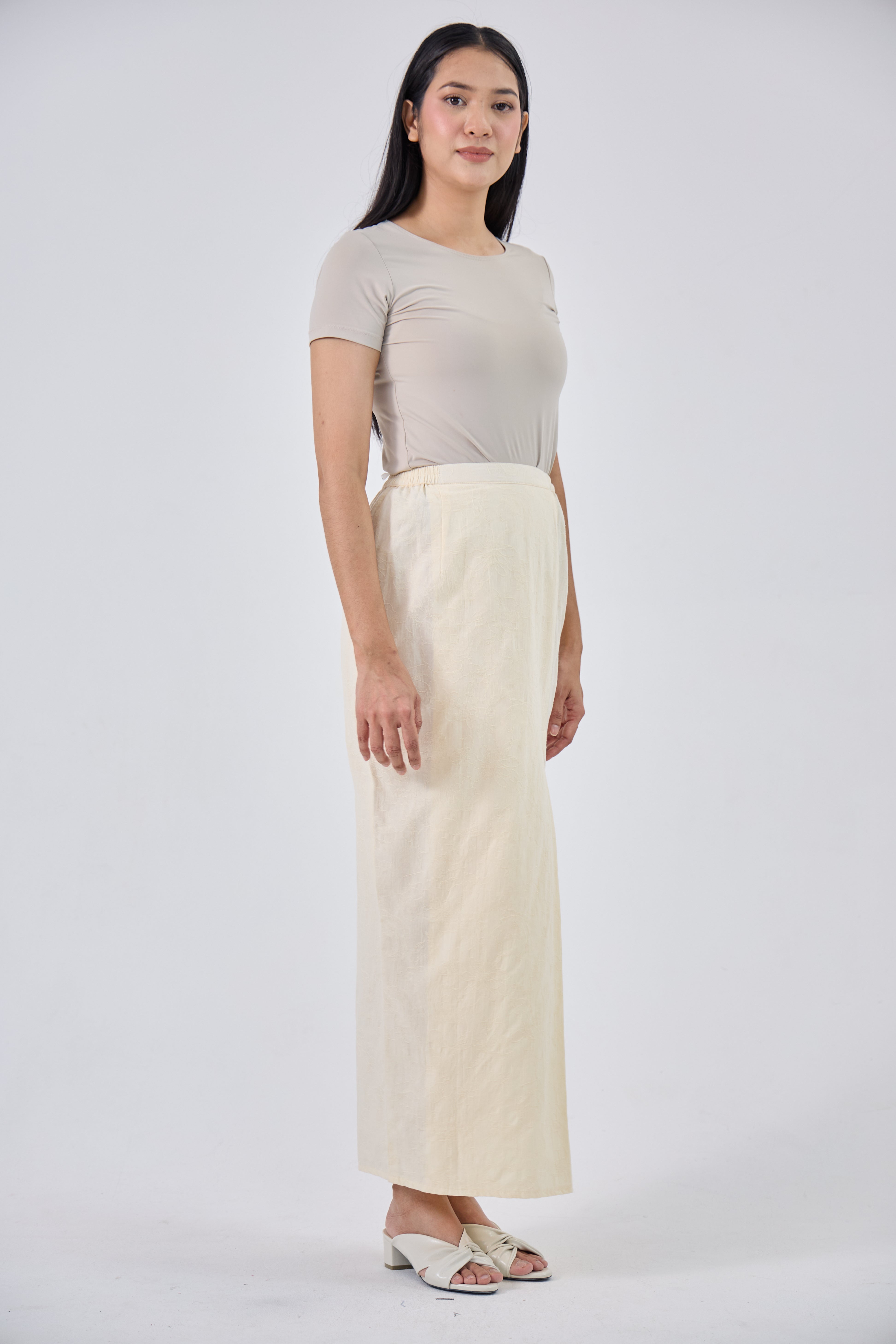 Laili in Cream