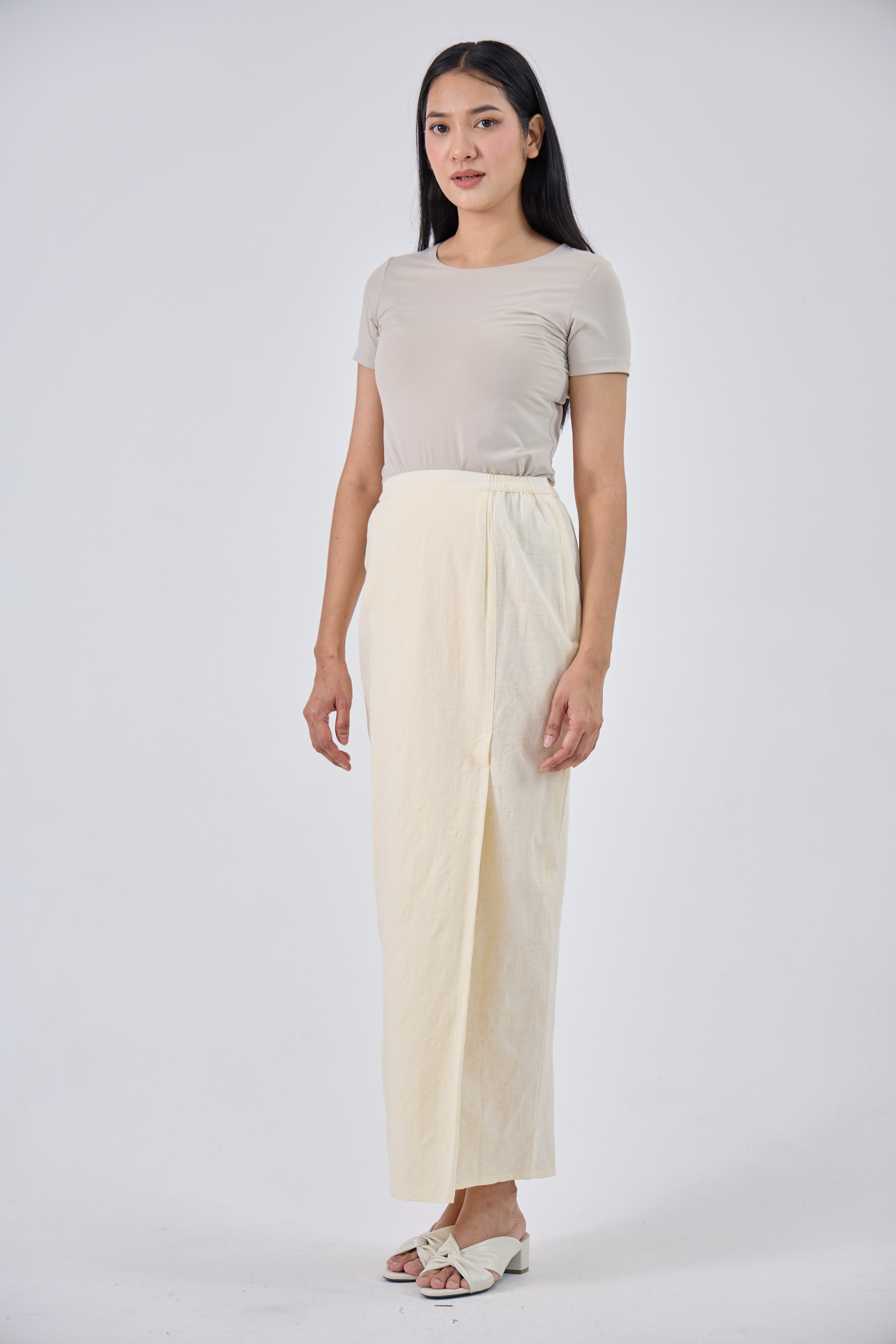 Laili in Cream
