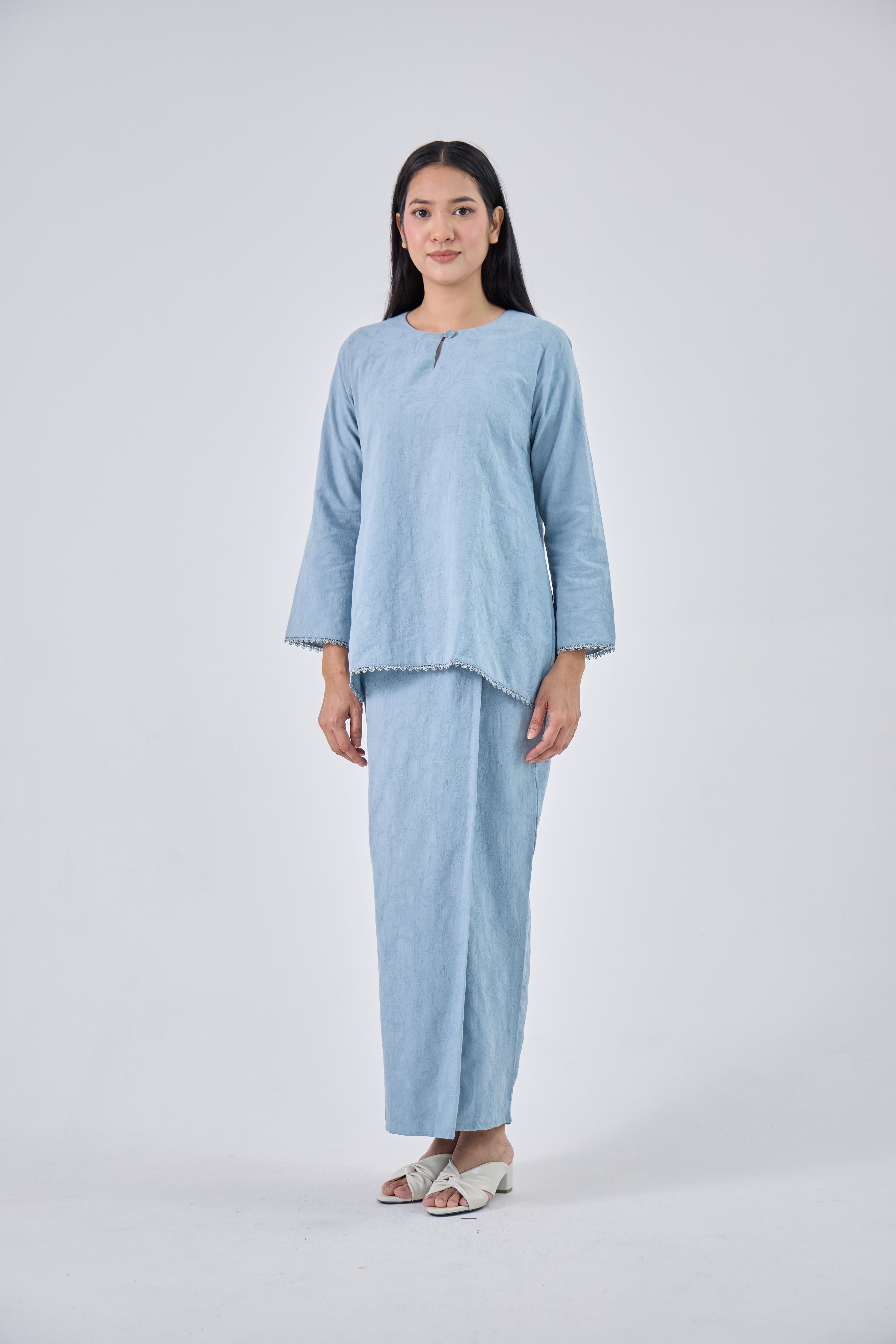 Laili in Blue
