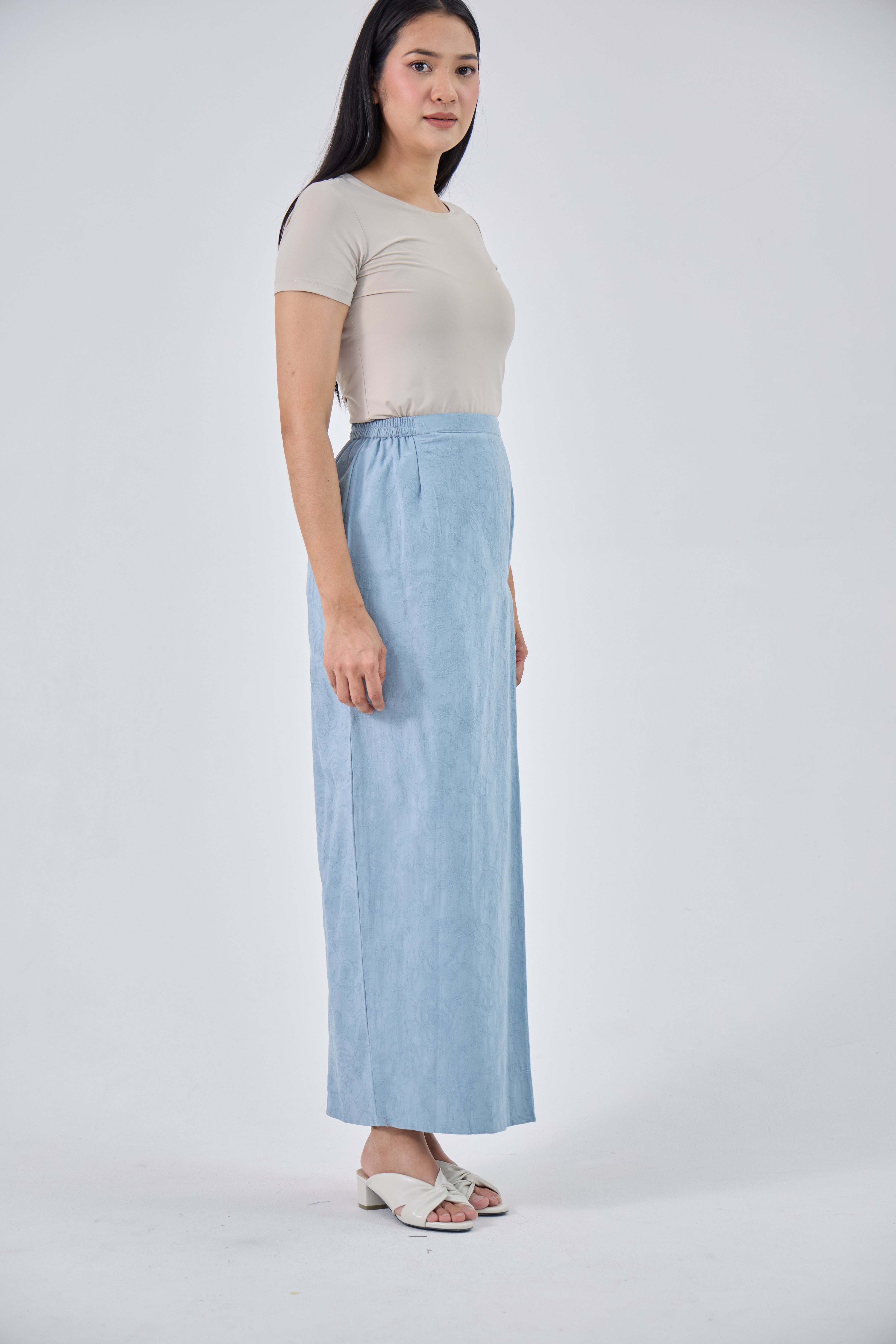 Laili in Blue