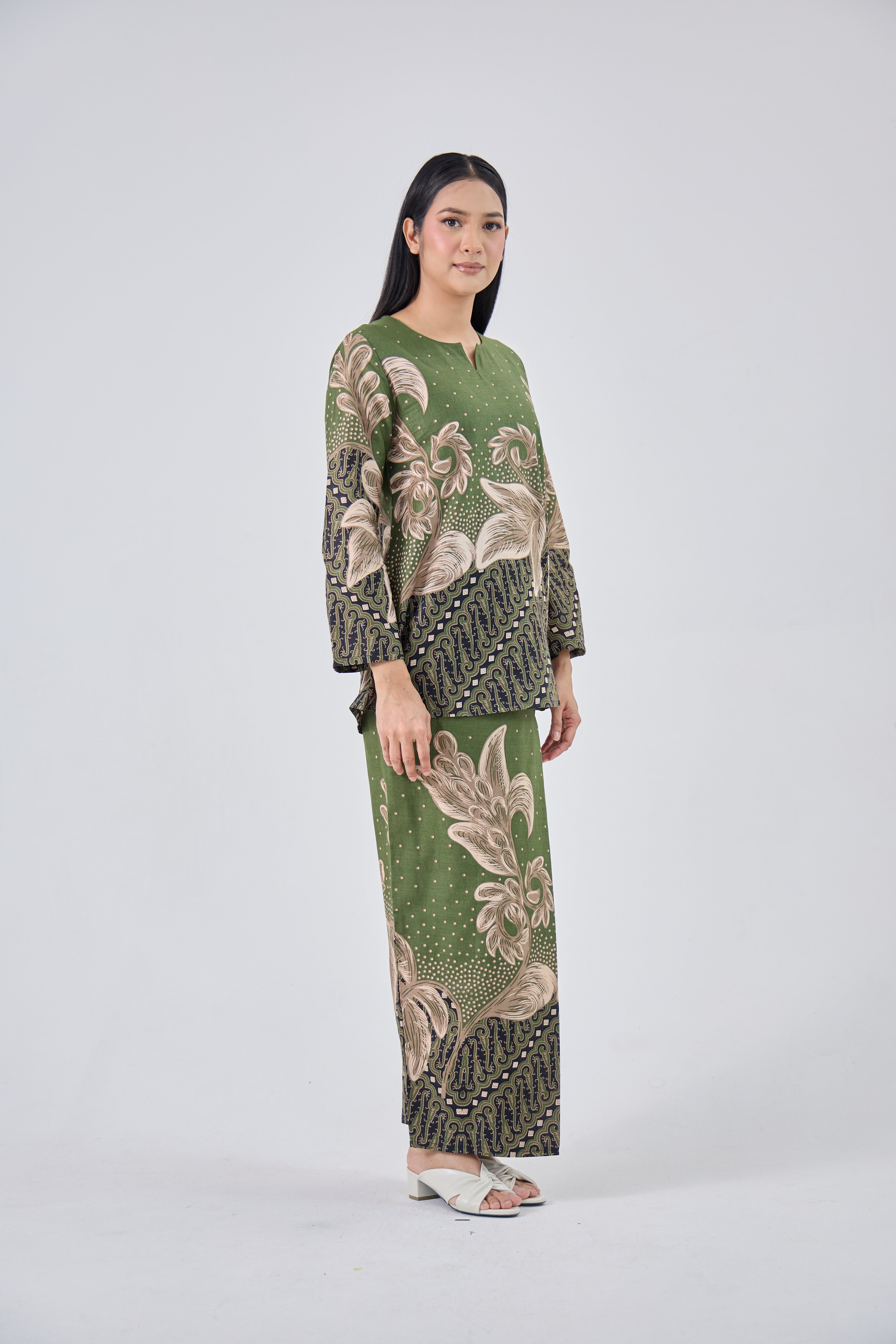 Masayu in Green