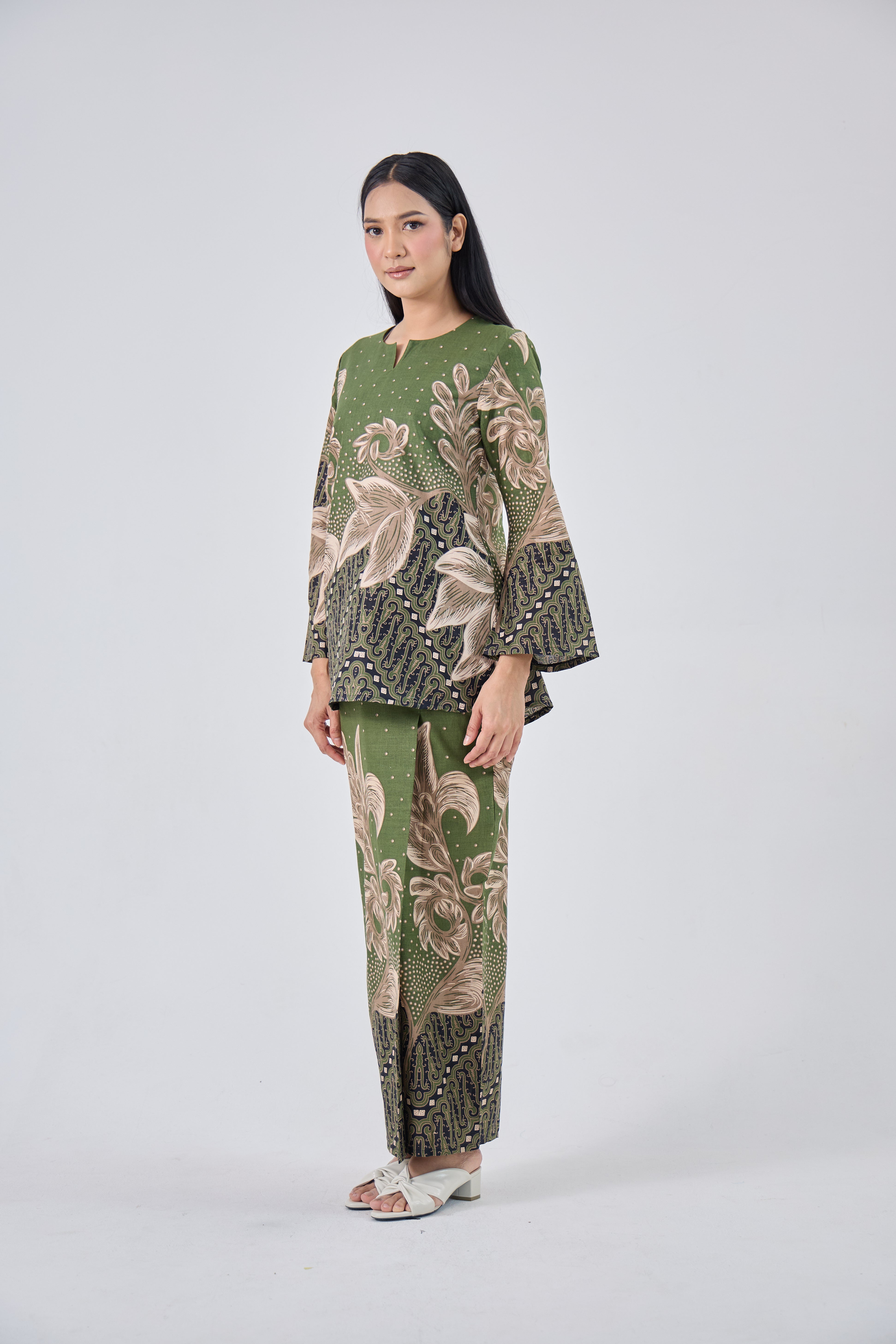 Masayu in Green