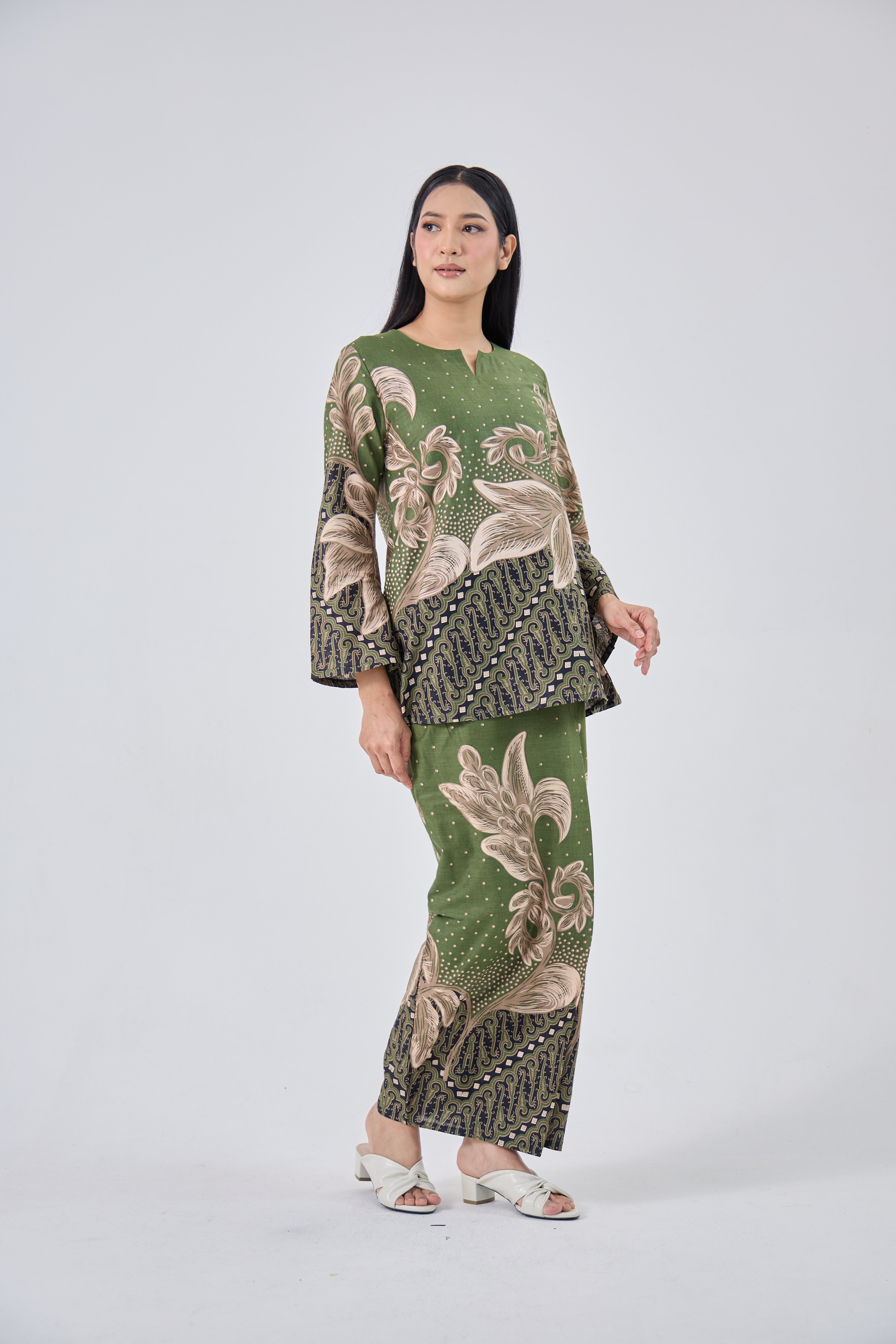 Masayu in Green