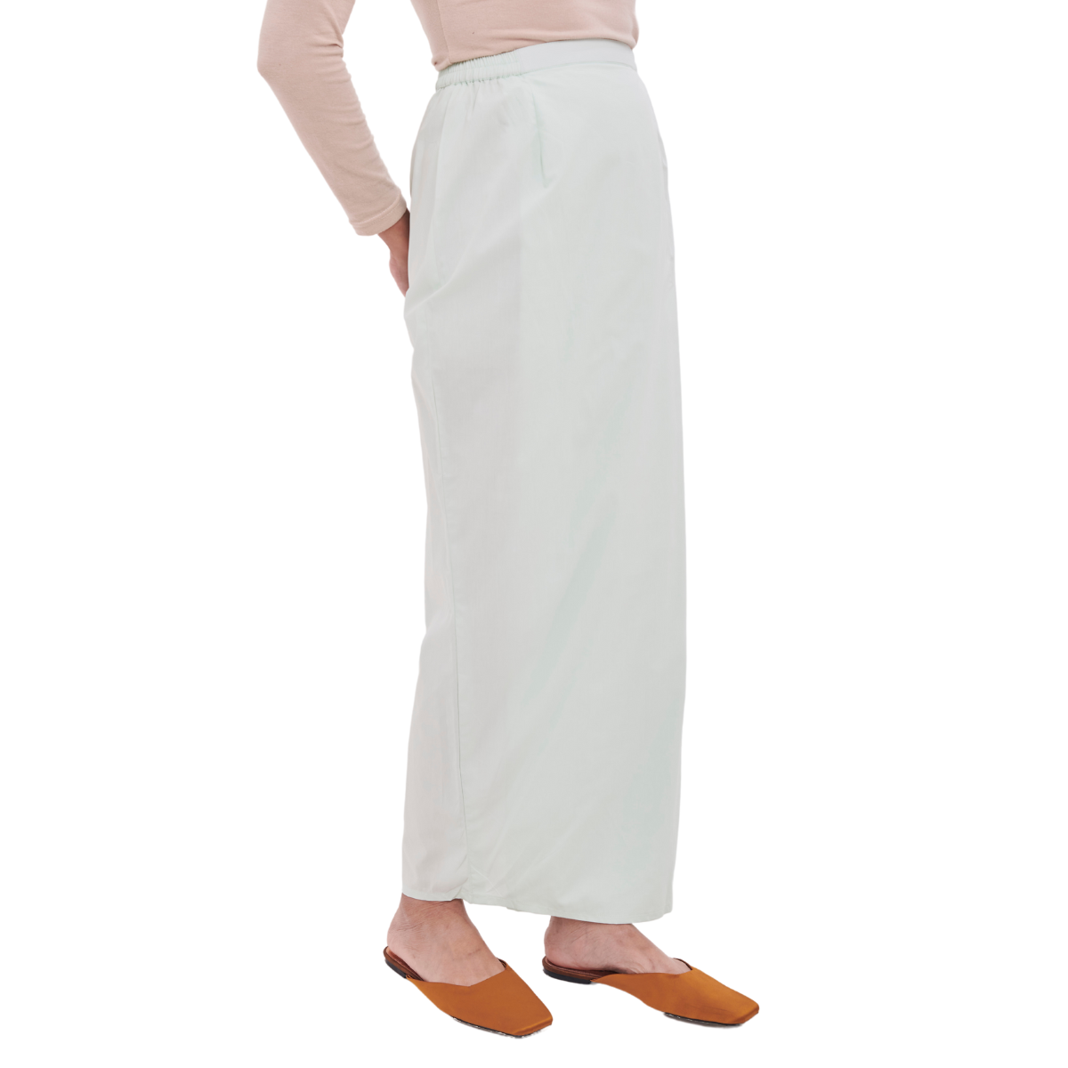 Nabilah Sarung