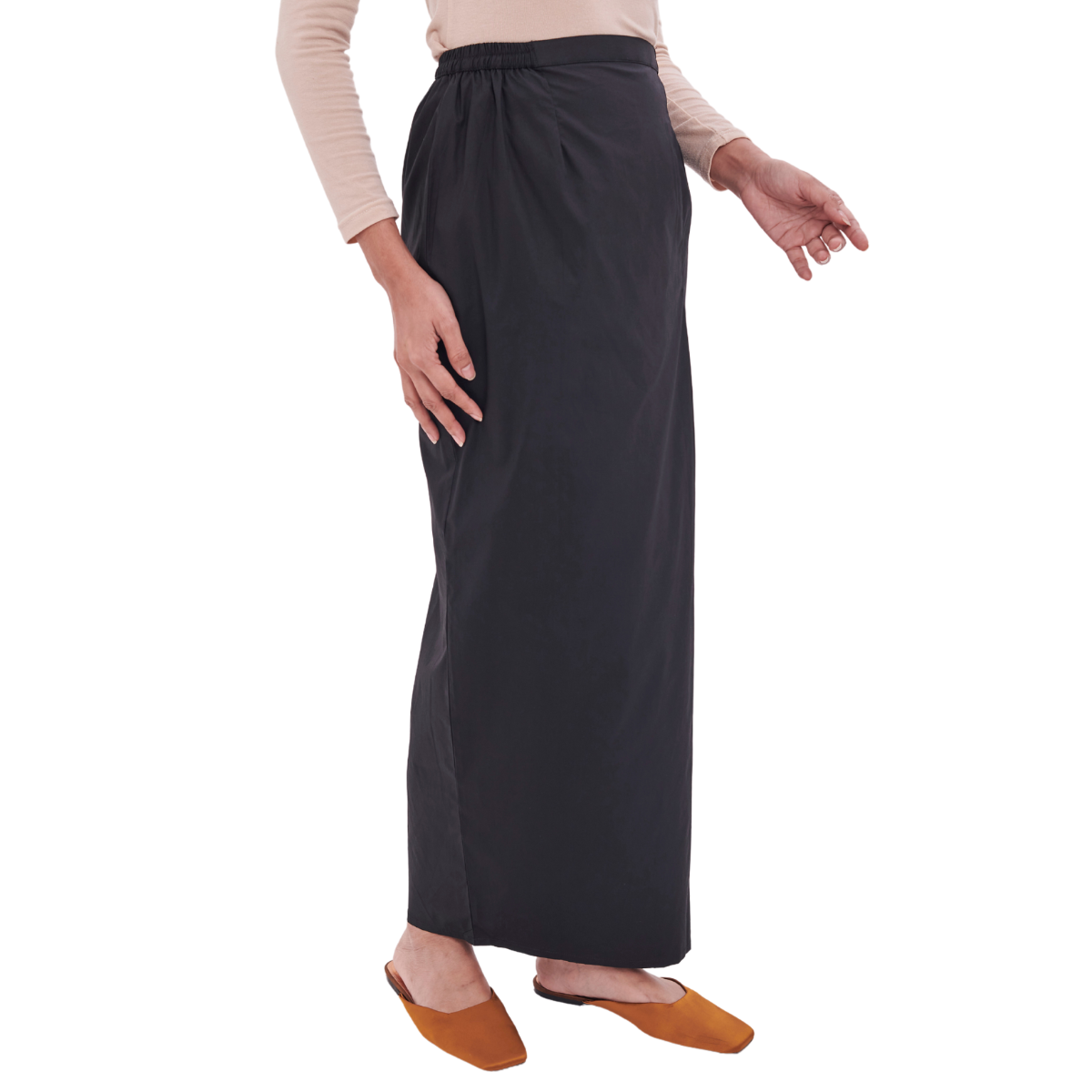 Nabilah Sarung