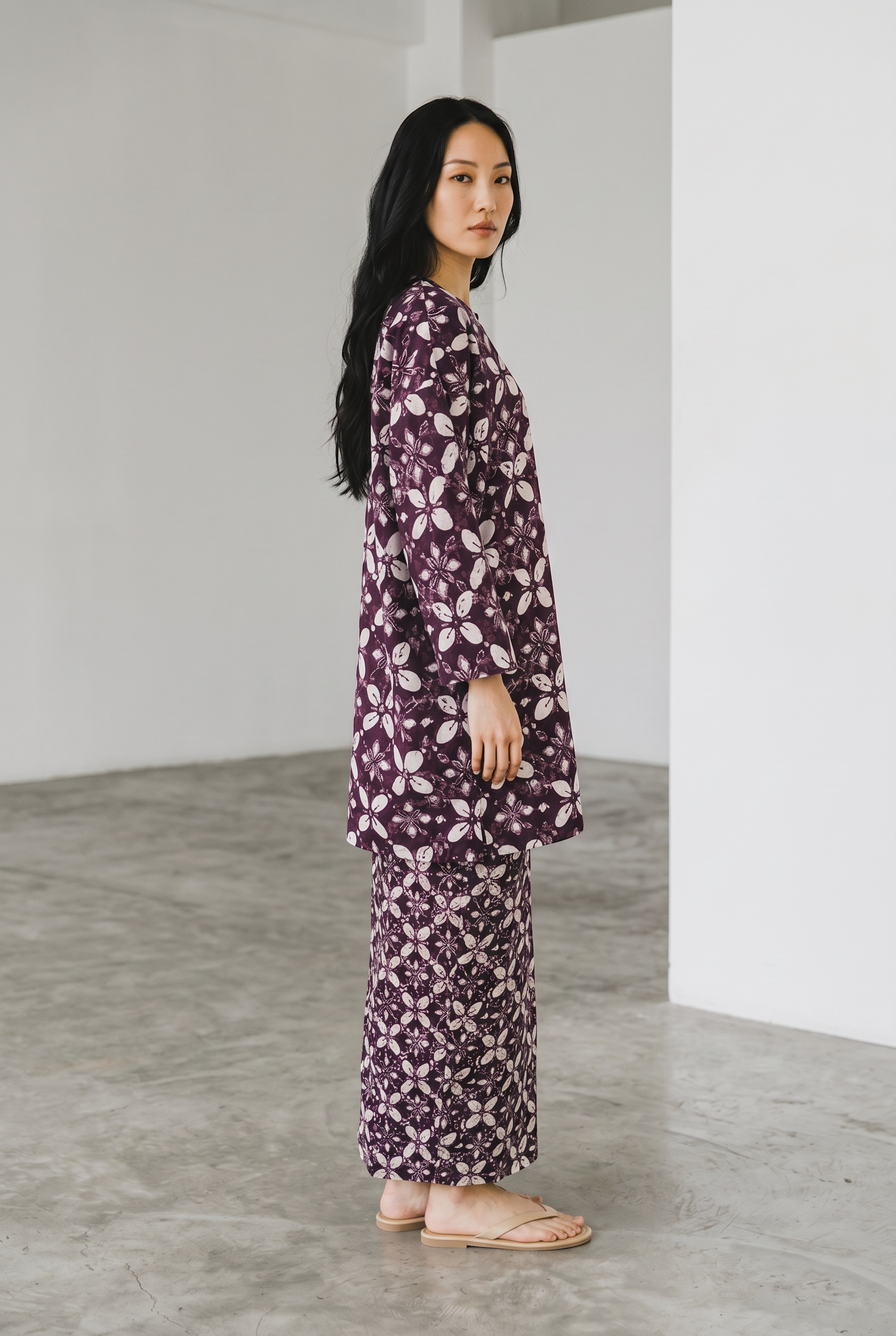 Naima in Purple
