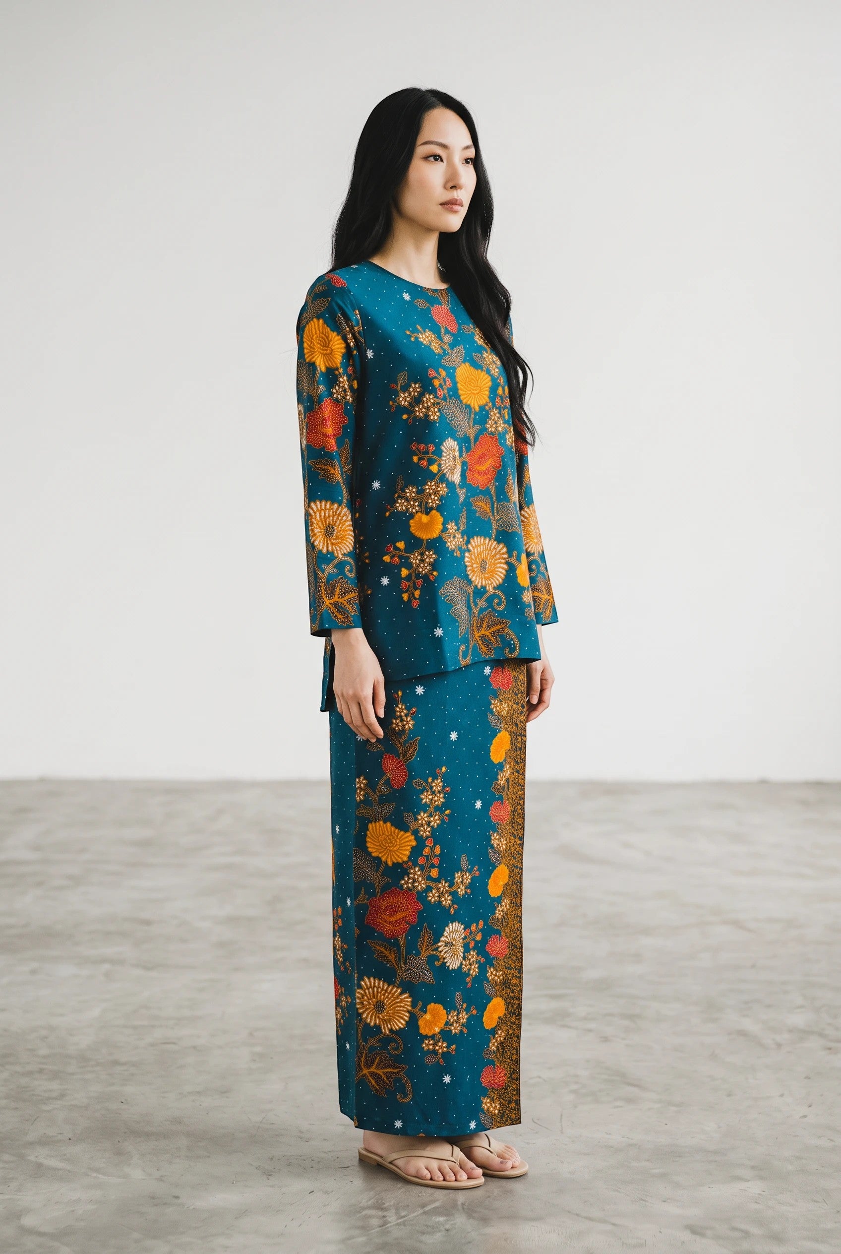 Nayra in Turquoise