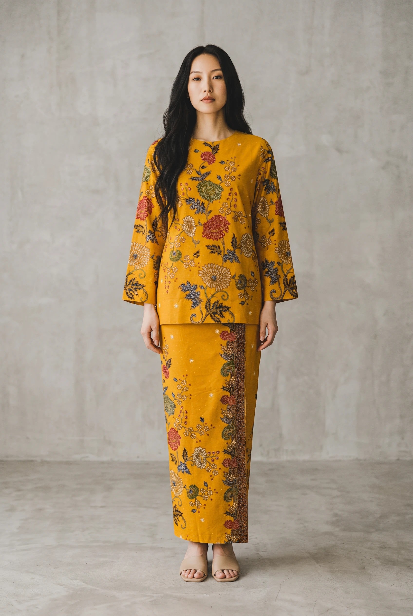 Nayra in Yellow