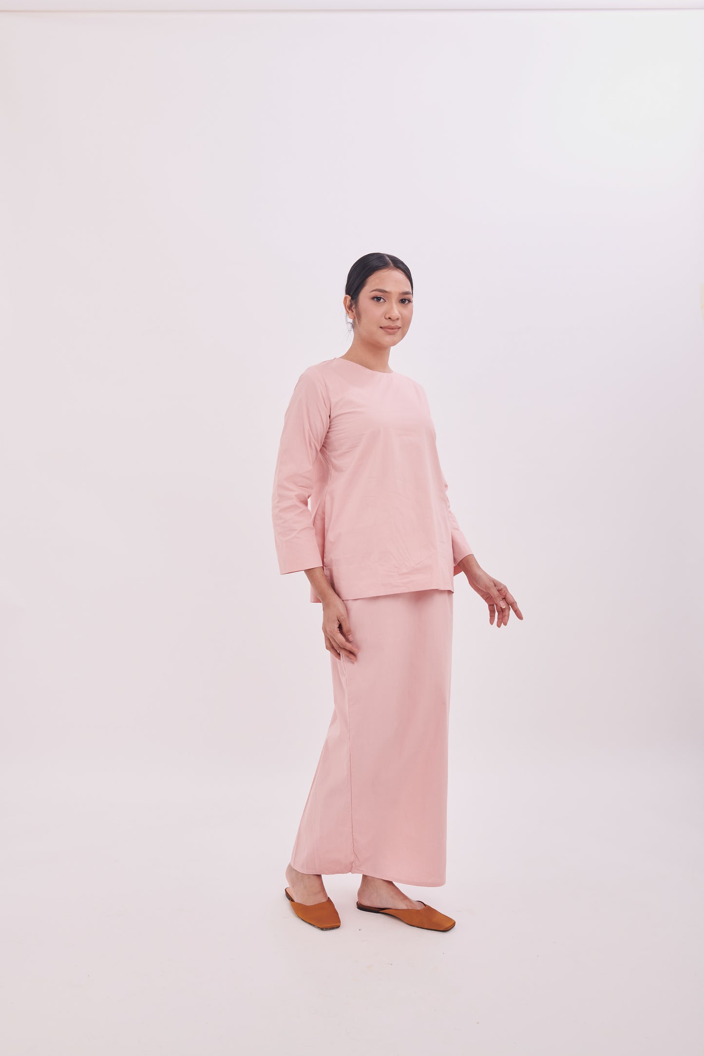 Nabilah Blouse in Pink