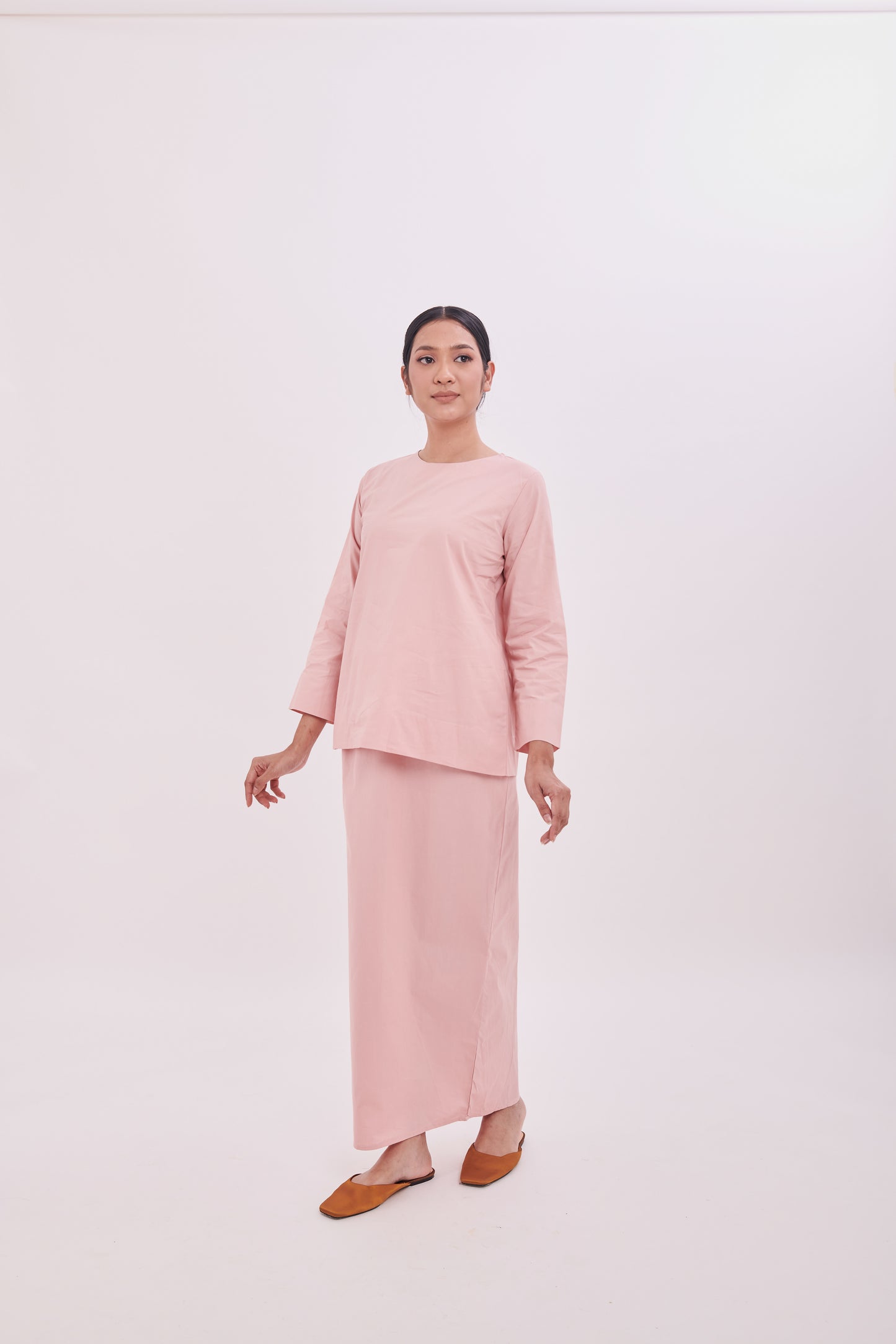 Nabilah Blouse in Pink