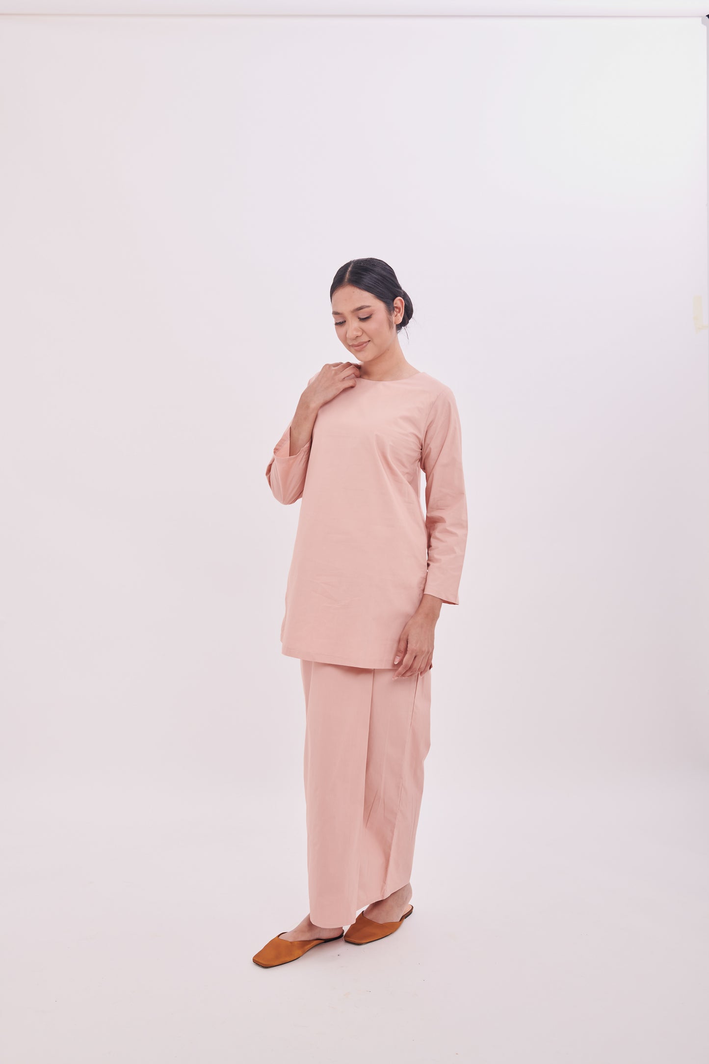 Nabilah Kurung in Nude