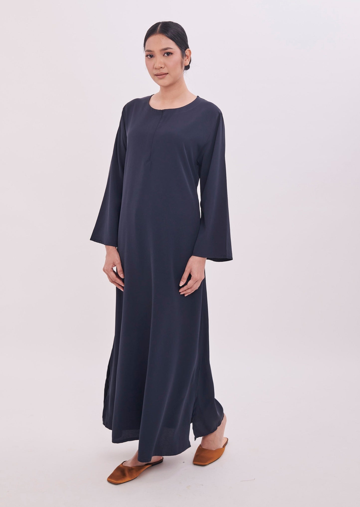 Edza Maxi Dress in Dark Blue