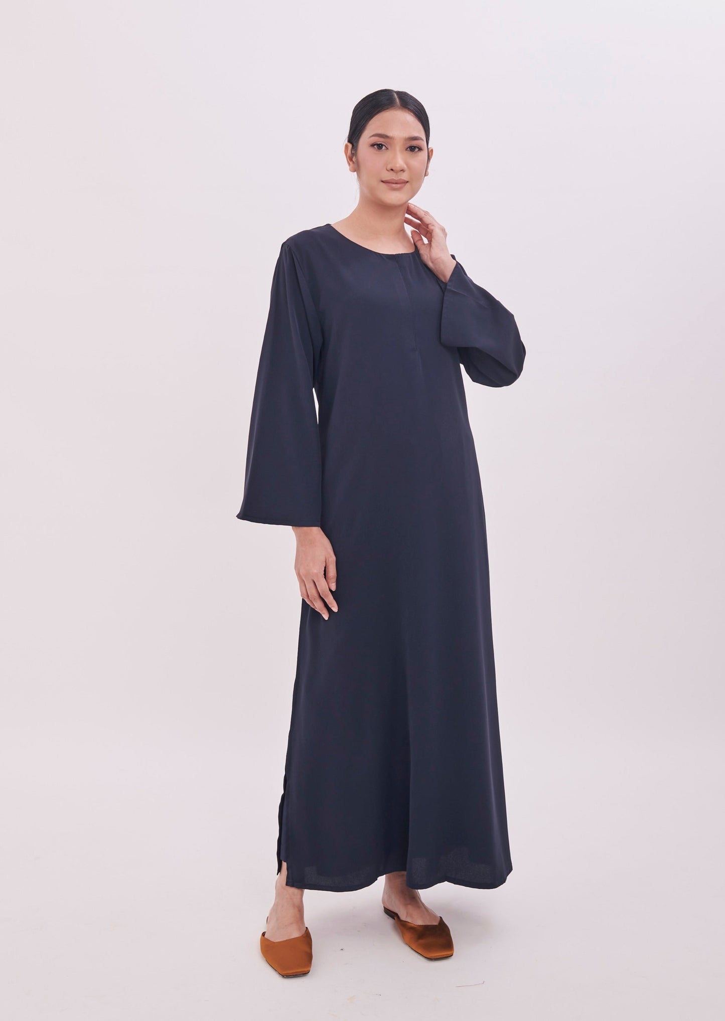 Edza Maxi Dress in Dark Blue