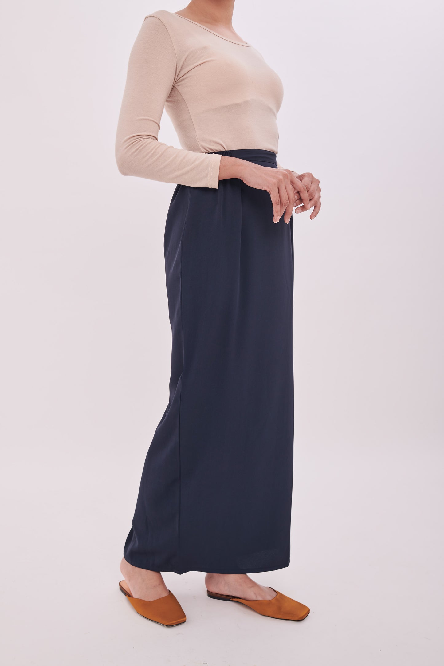 Edza Skirt in Dark Blue