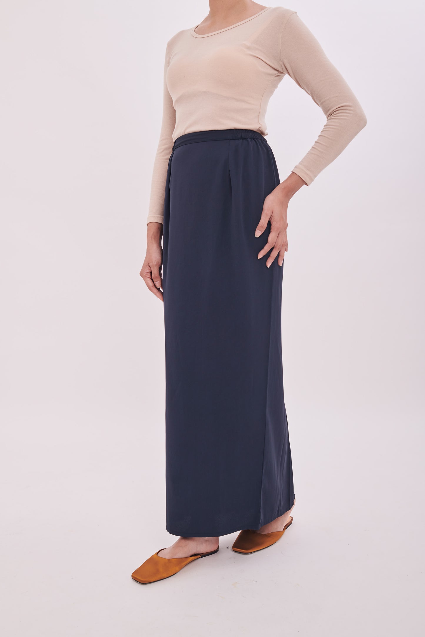 Edza Skirt in Dark Blue