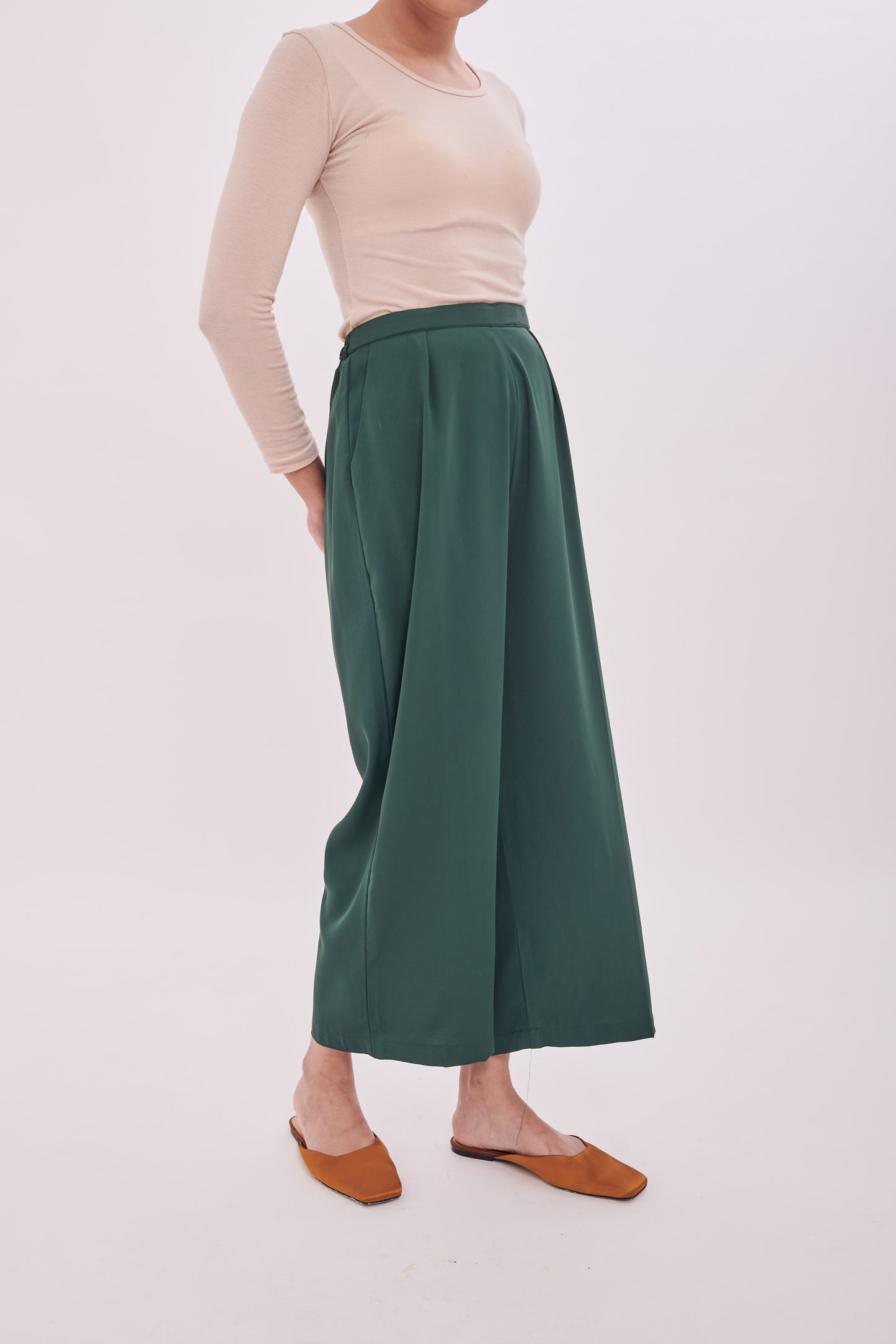 Edza Palazzo in Green
