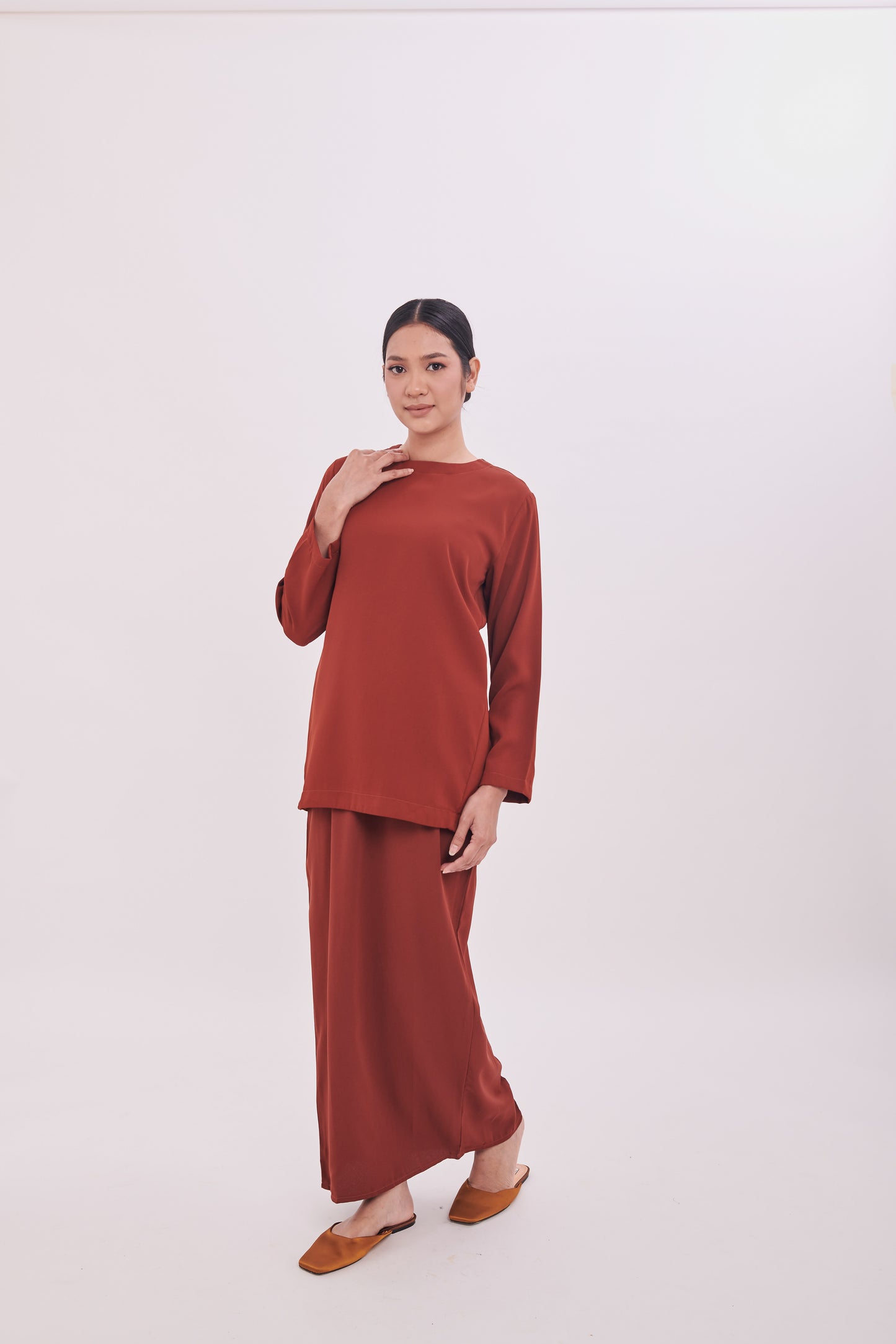 Edza Mini in Brown