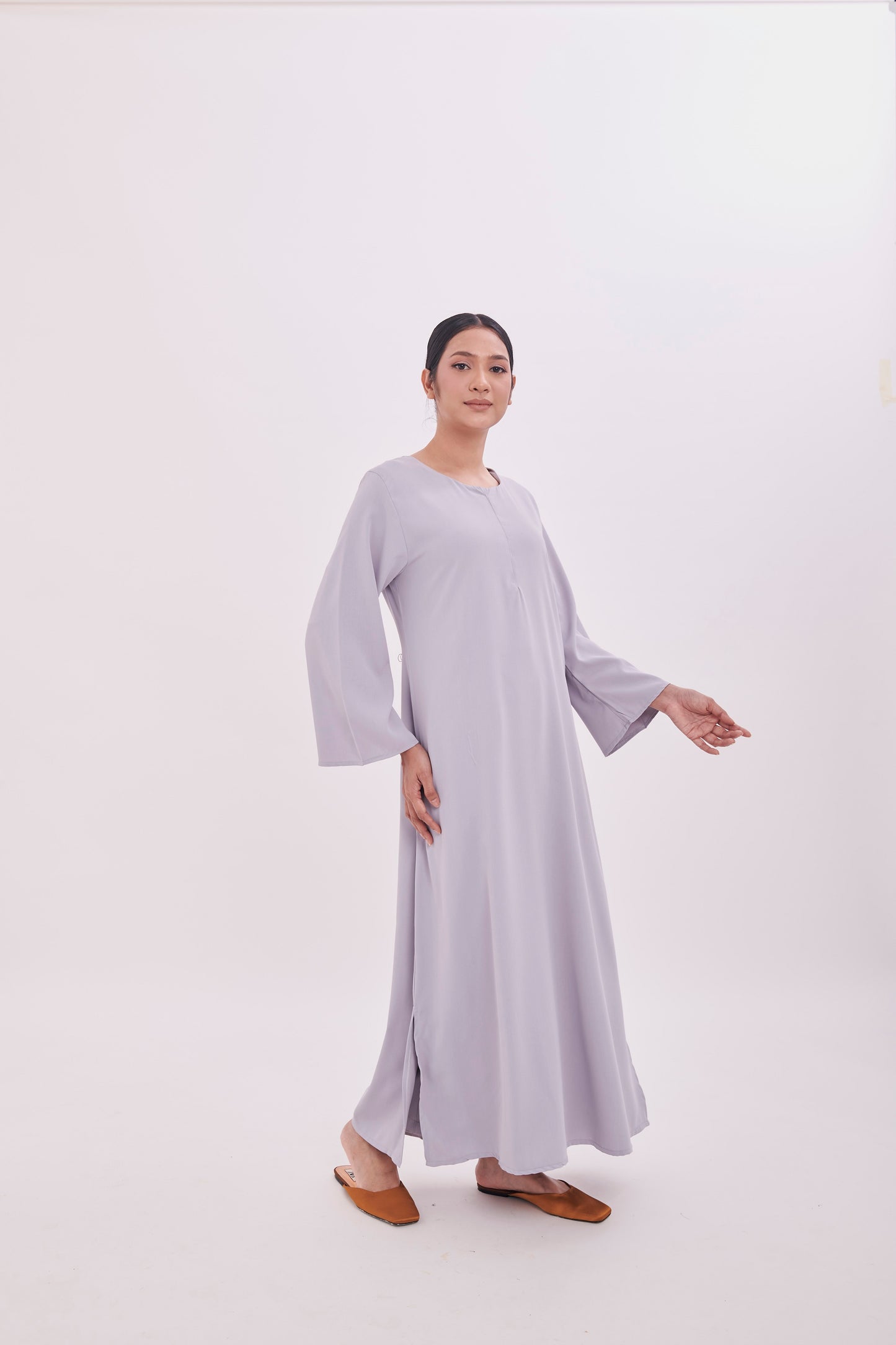 Edza Maxi Dress in Grey