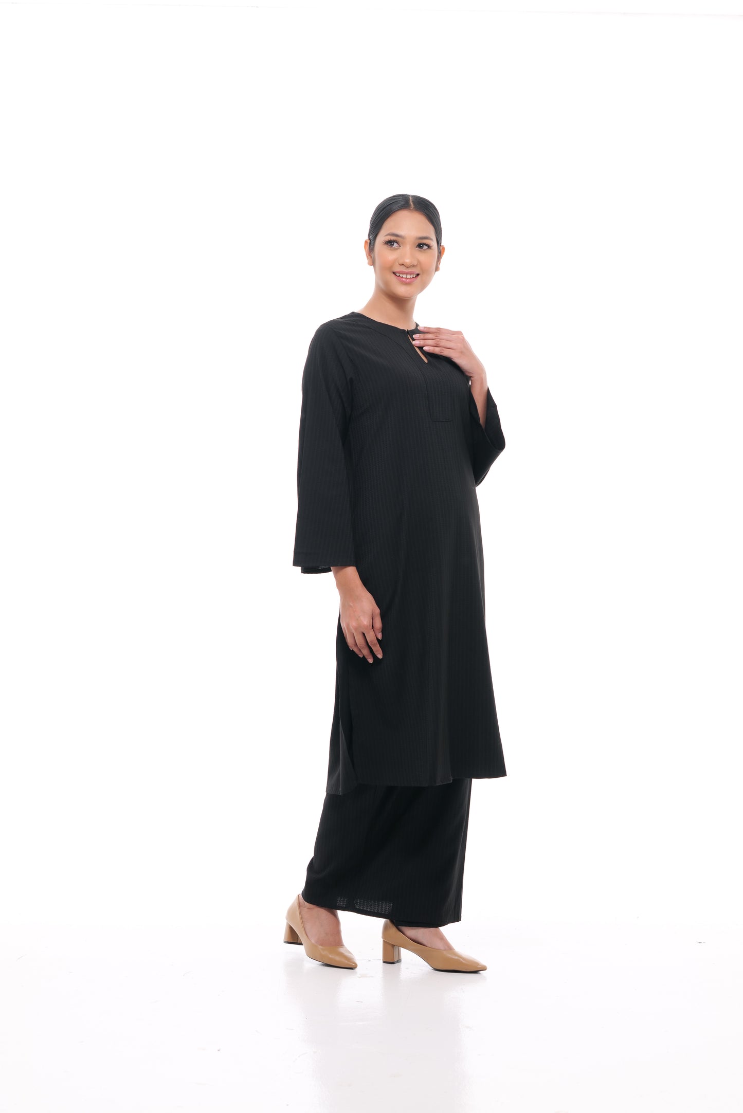 Junita Tunic in Black