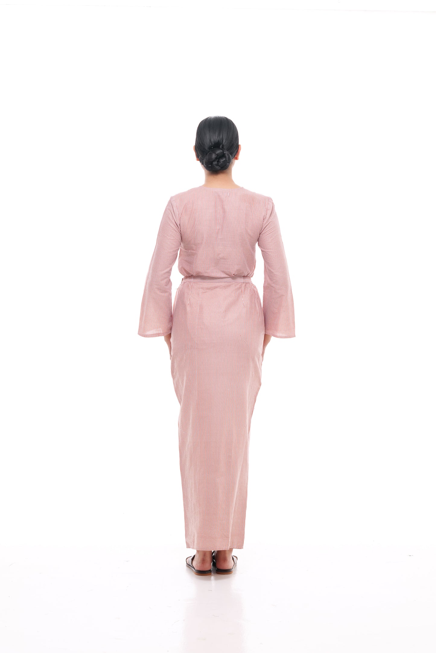 Janya Sarung in Brown