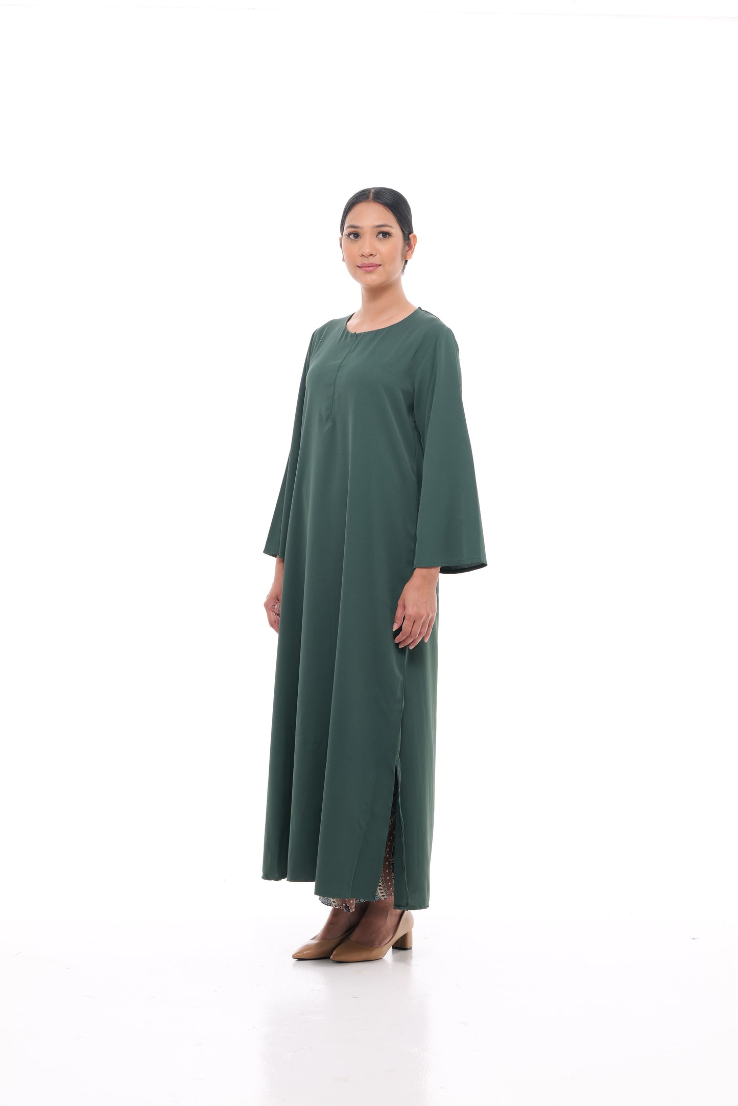Edza Maxi Dress in Dark Green