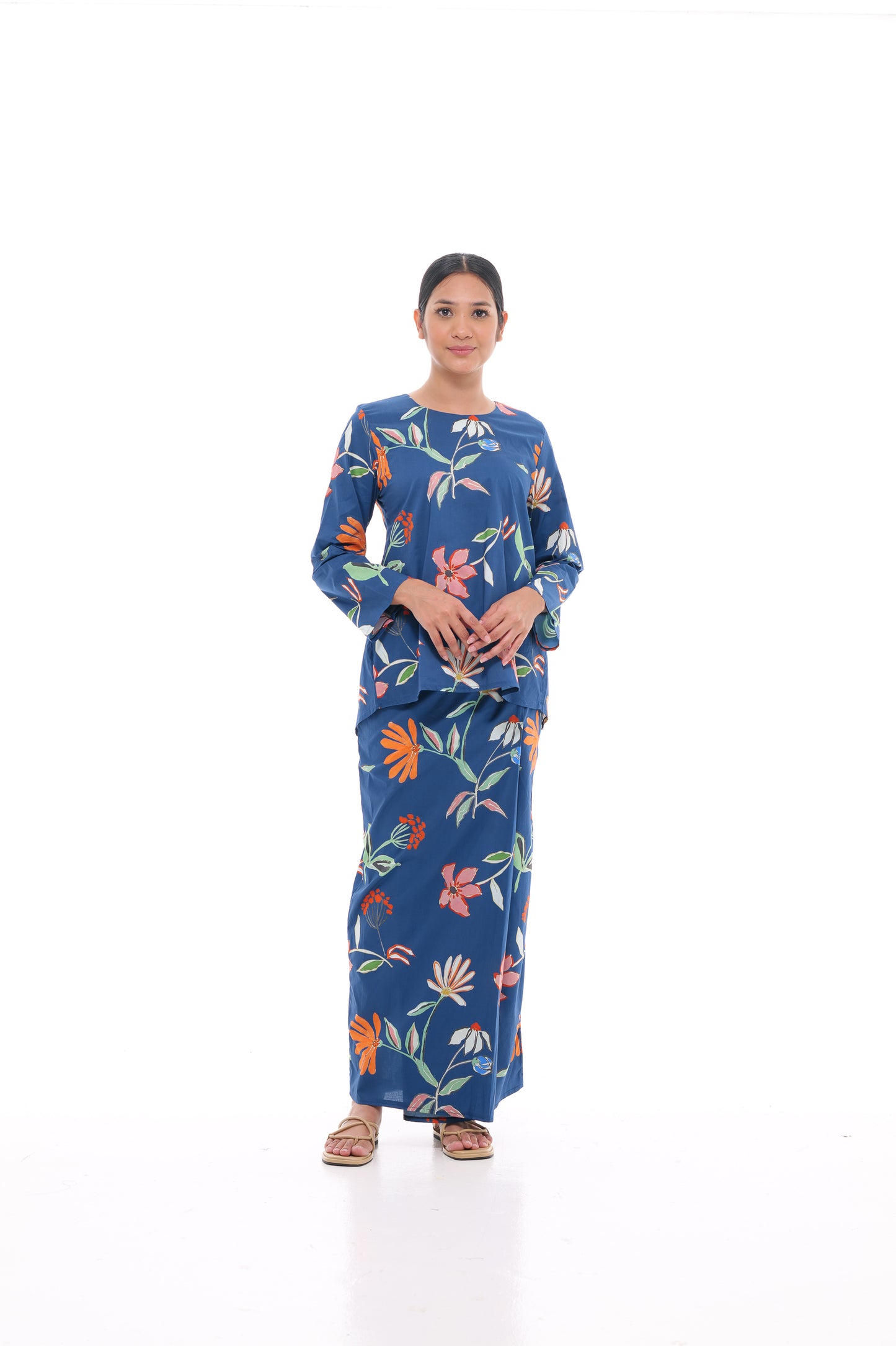 Jamilah Top in Dark Blue and Orange