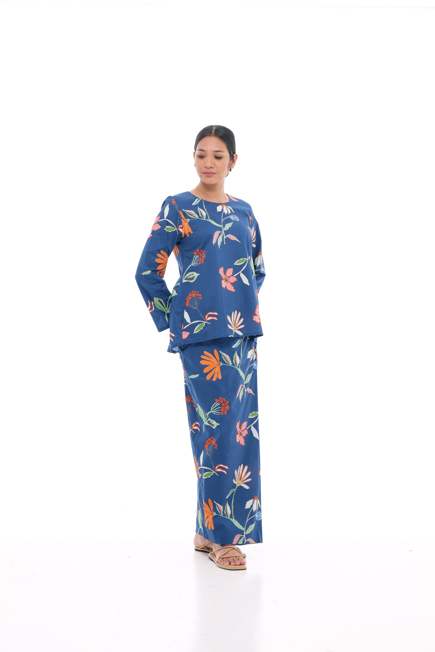 Jamilah Top in Dark Blue and Orange