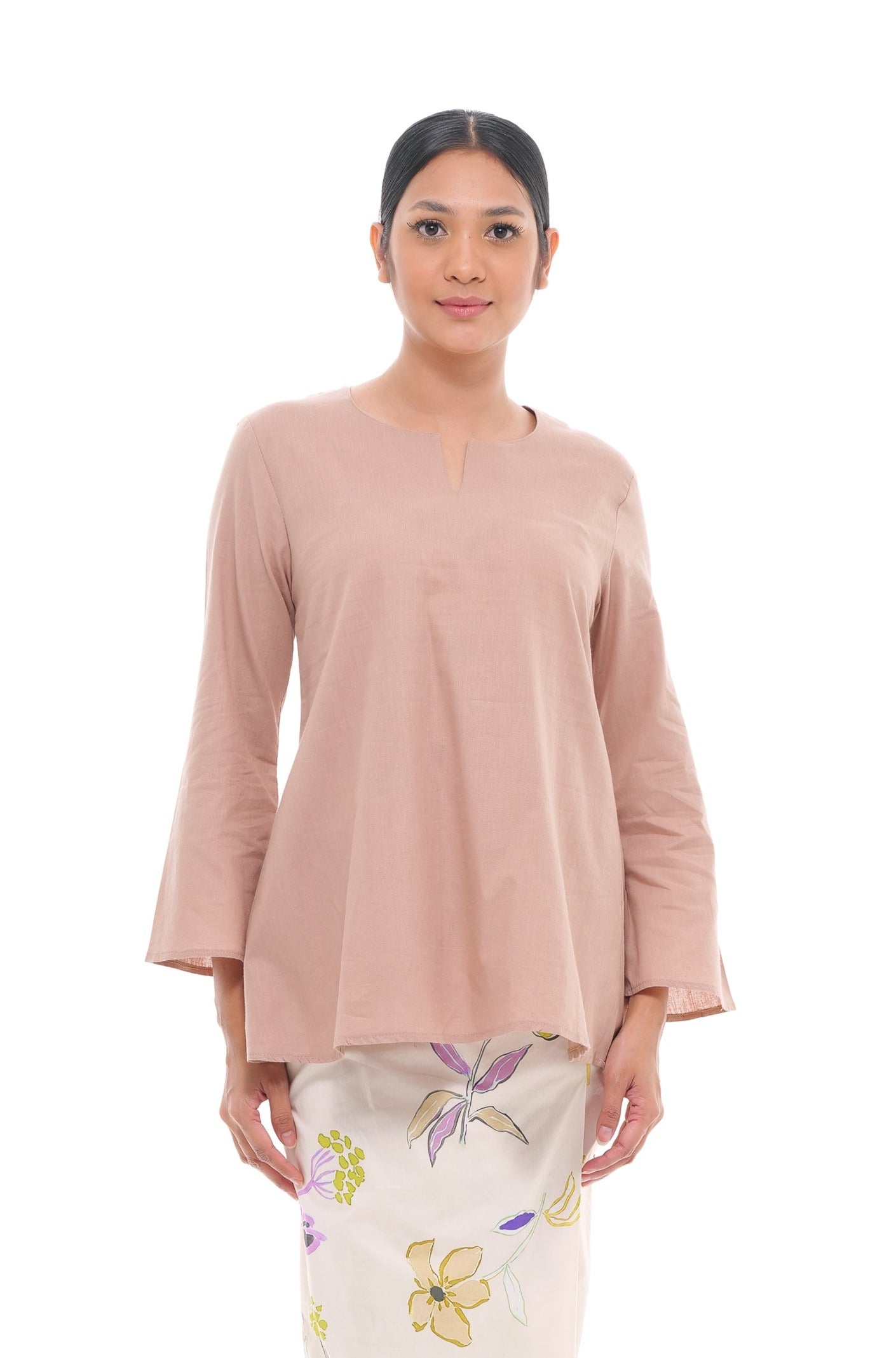 Norlida Top in Hazelnut