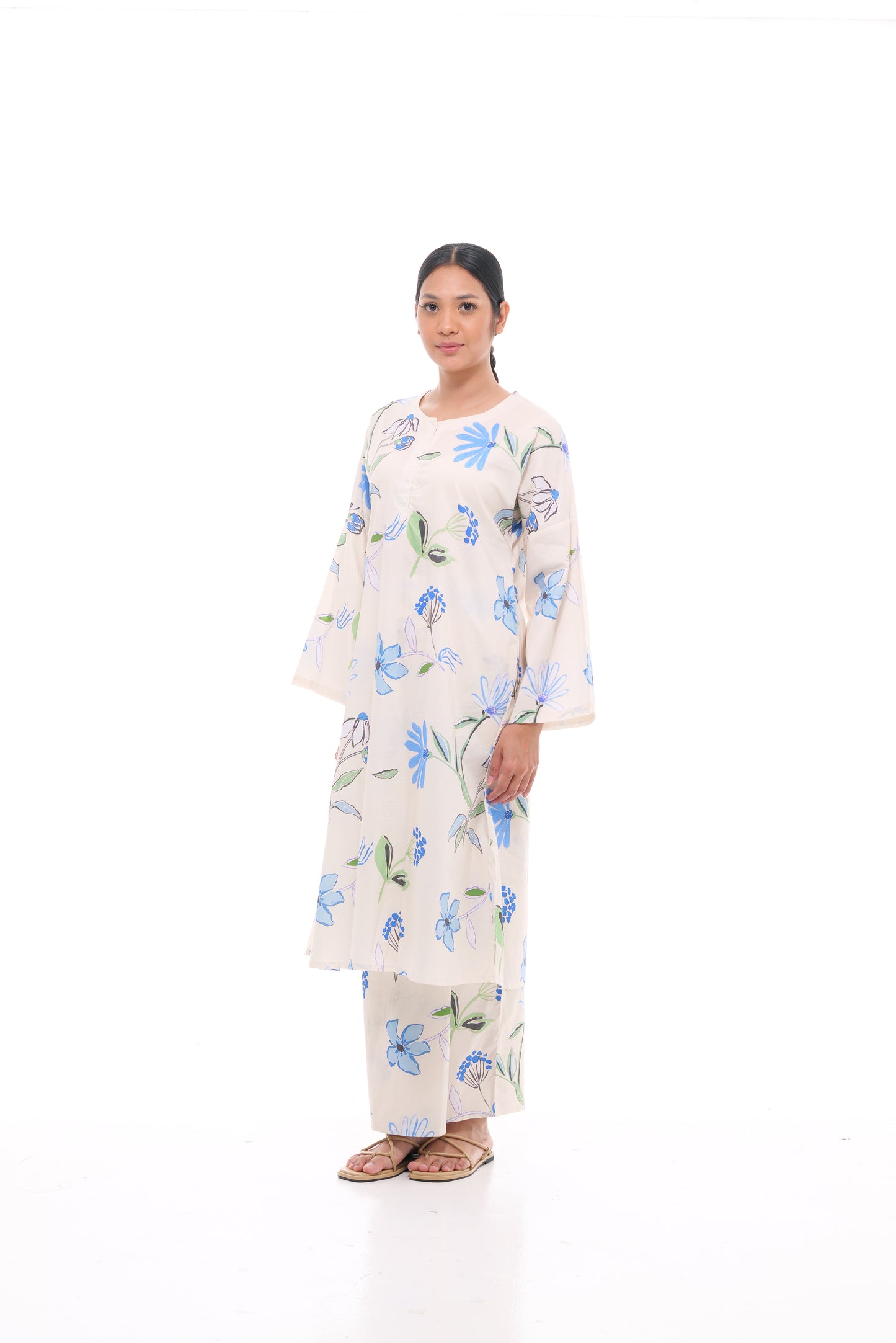 Jamilah Tunic in White and Blue