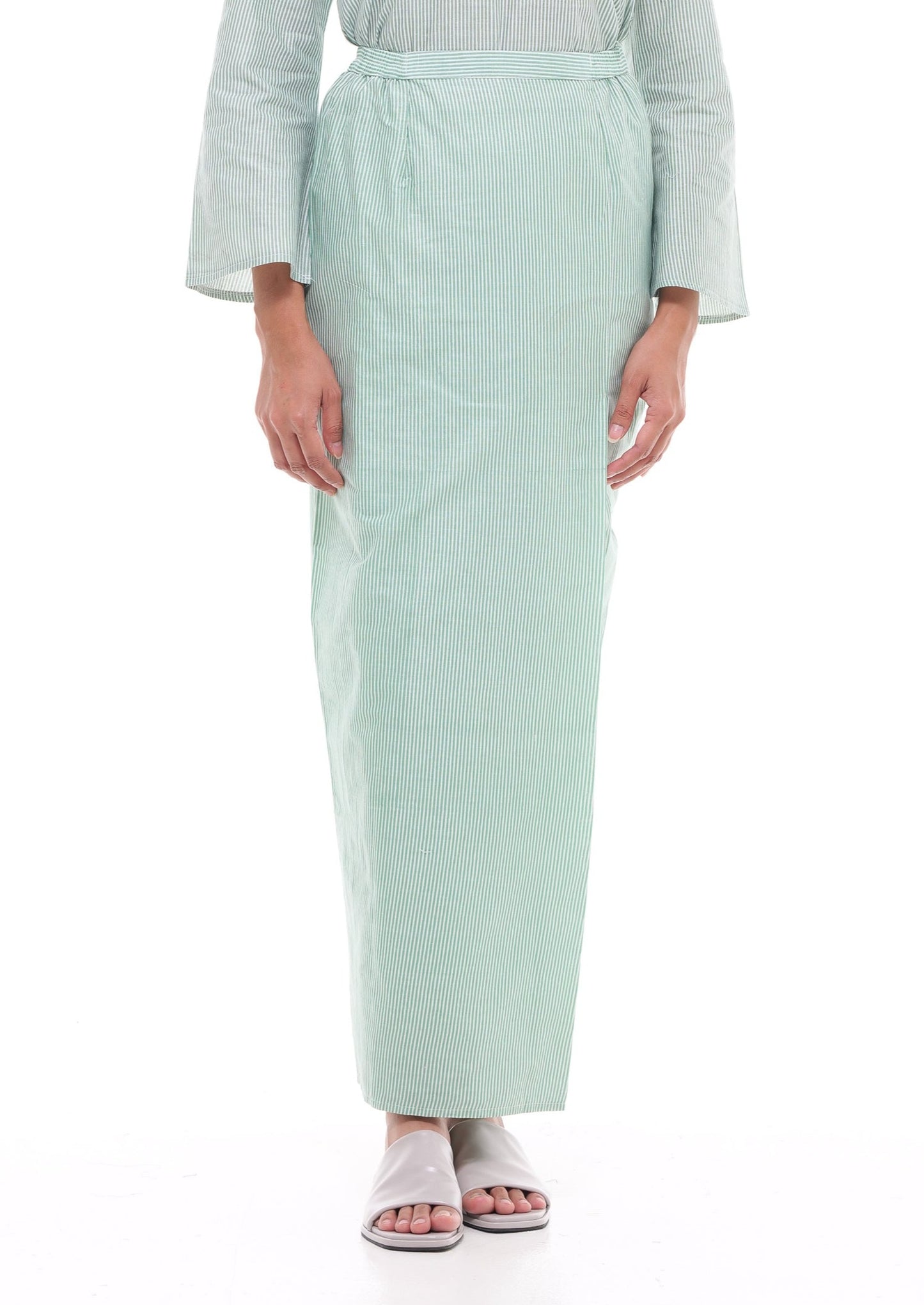 Janya Sarung in Green