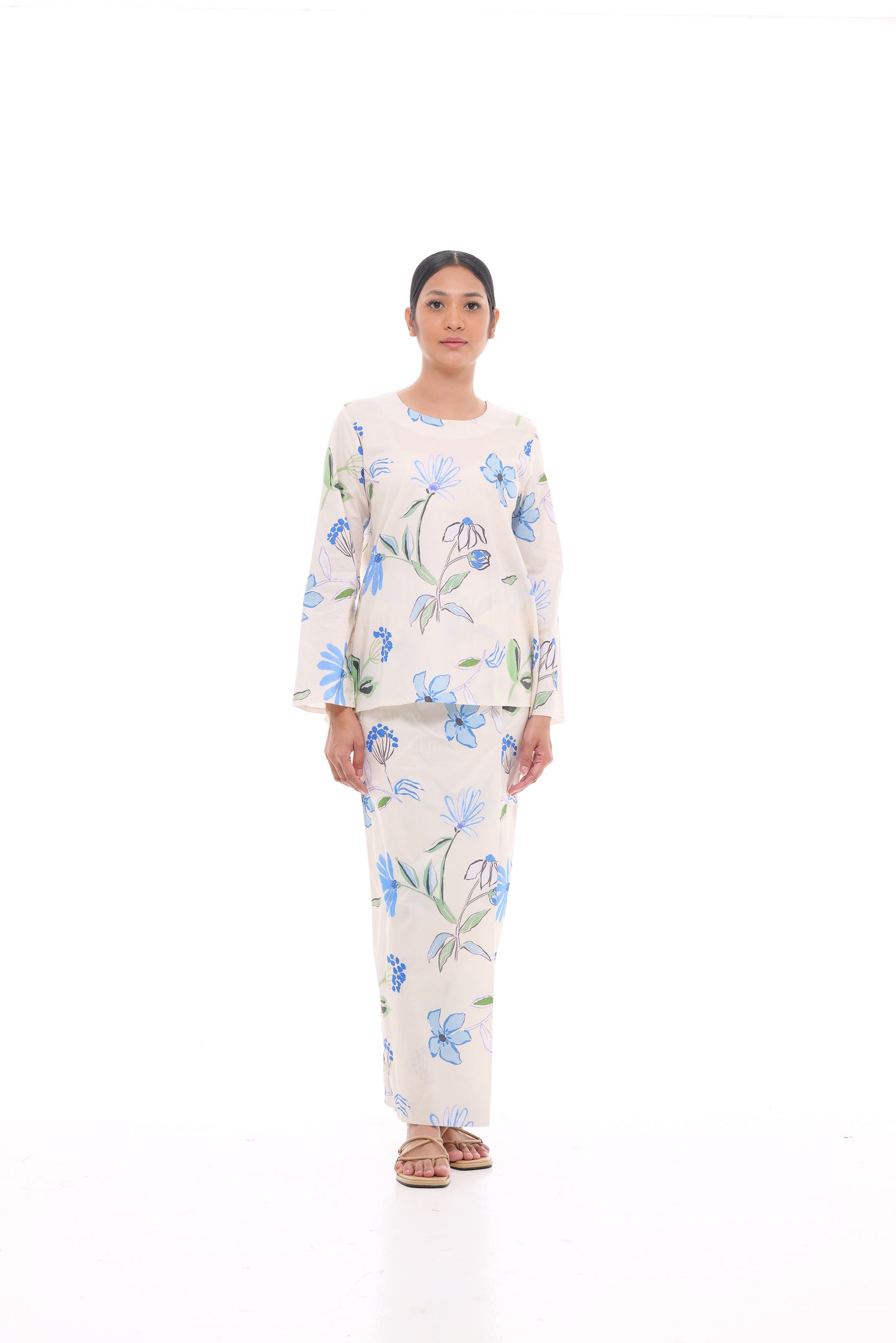Jamilah Top in White and Blue