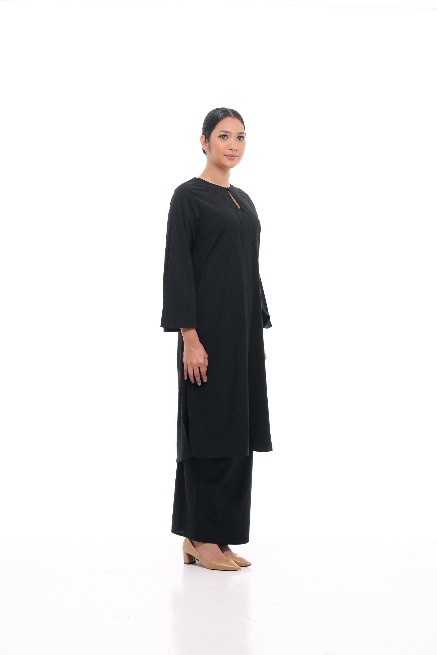 Junita Tunic in Black