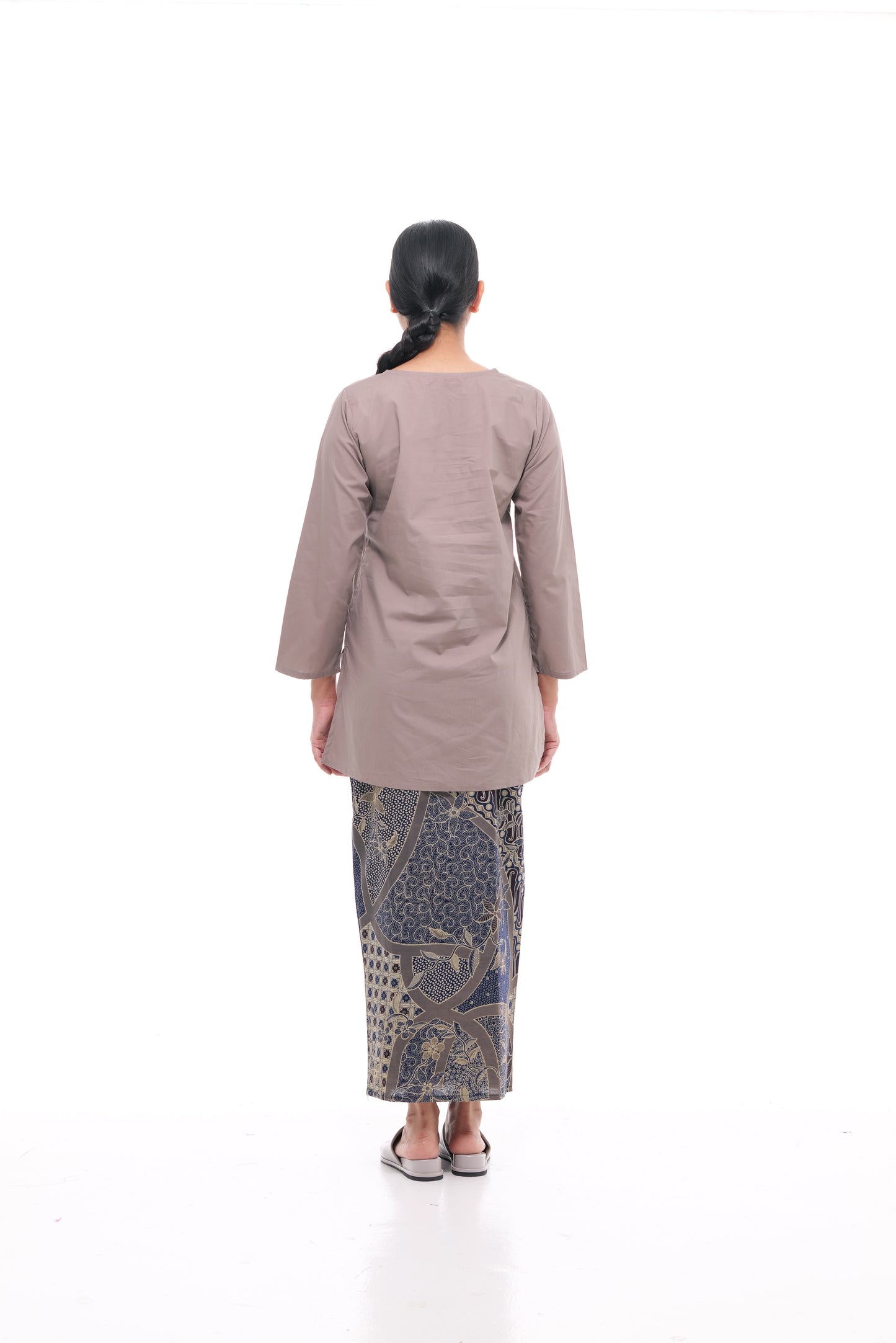 Nabilah Kurung in Earl Grey