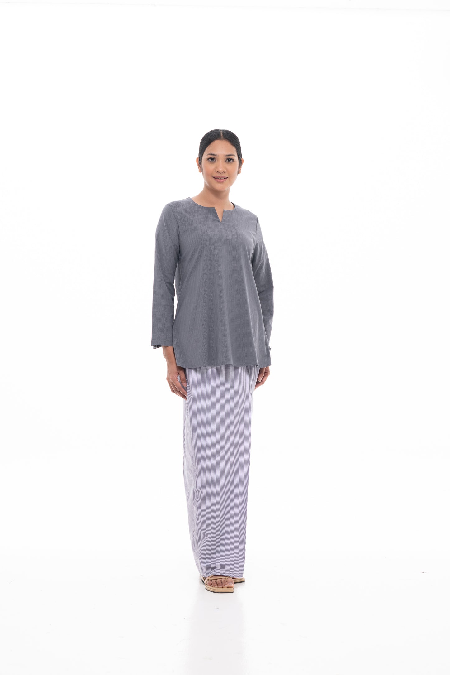 Junita Top in Grey