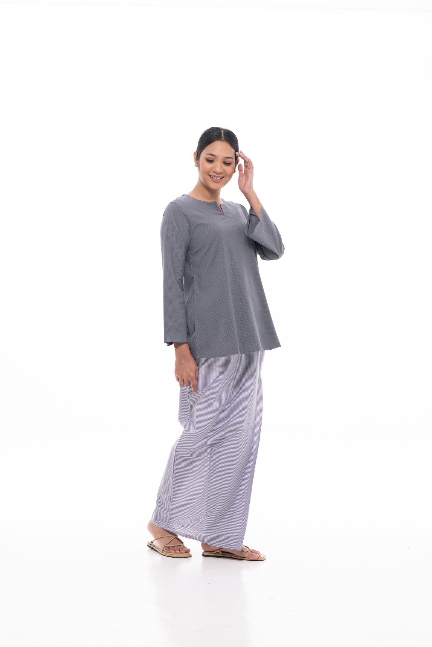 Junita Top in Grey