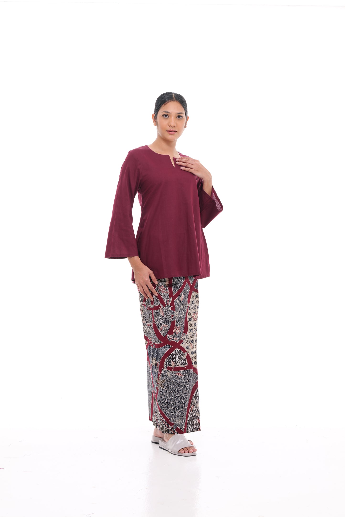 Norlida Top in Maroon