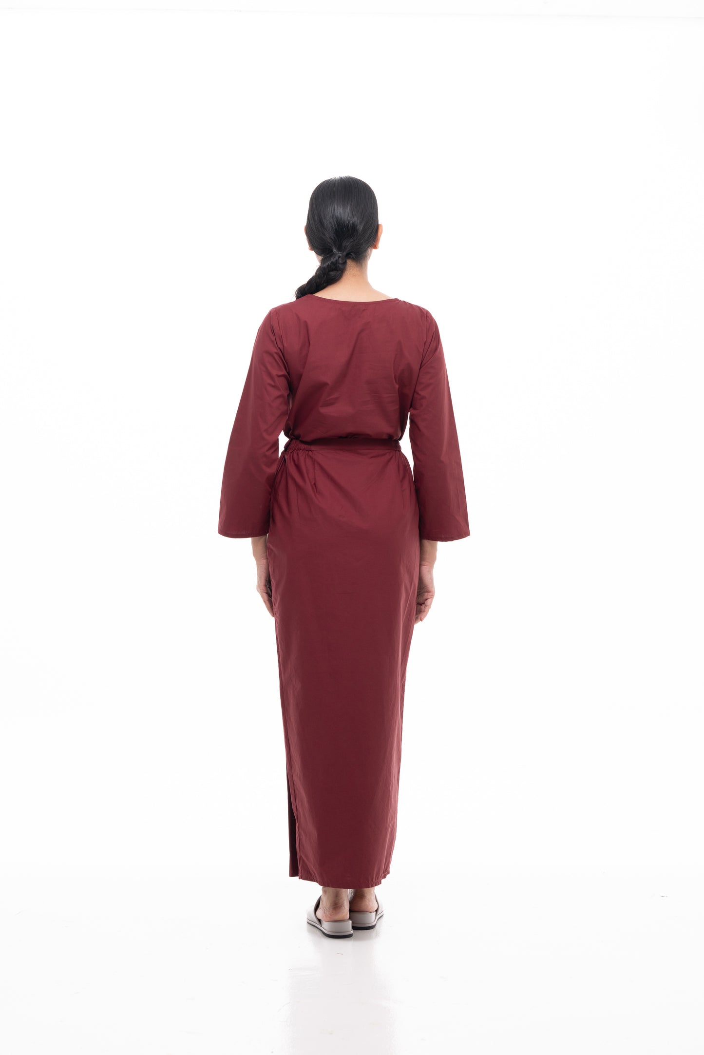 Nabilah Sarung in Maroon