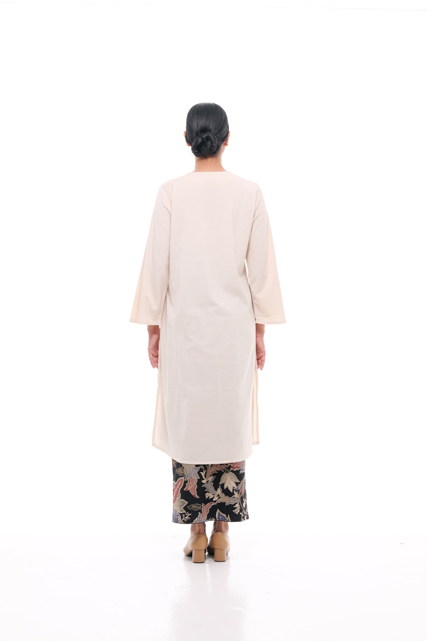 Junita Tunic in Champagne