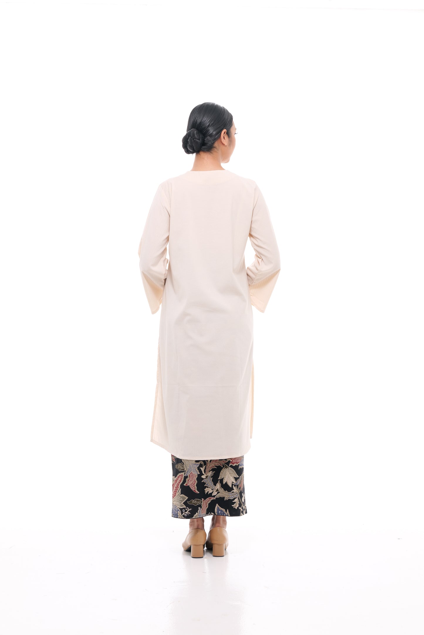 Junita Tunic in Champagne