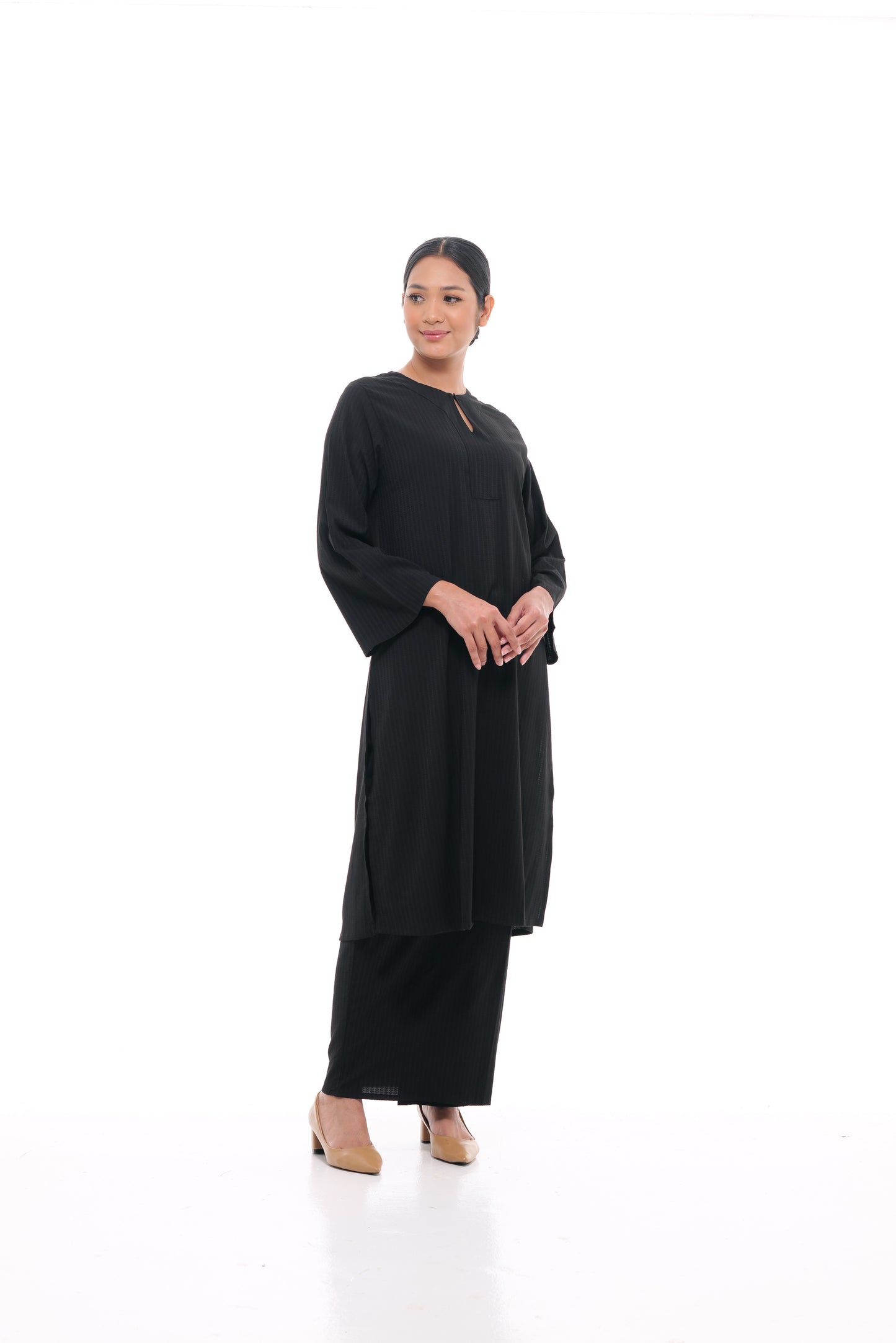 Junita Tunic in Black