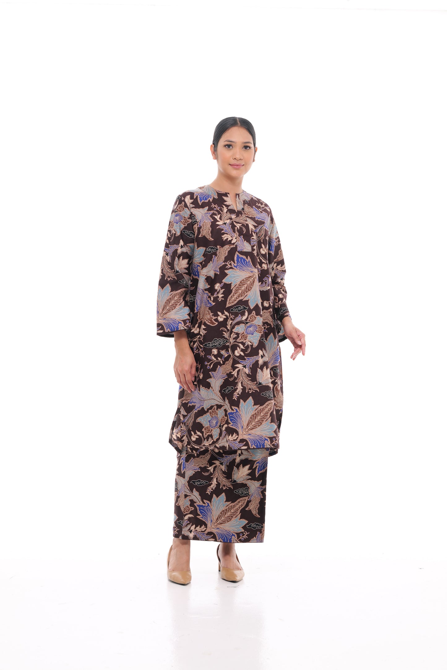 Jalilah Tunic in Brown