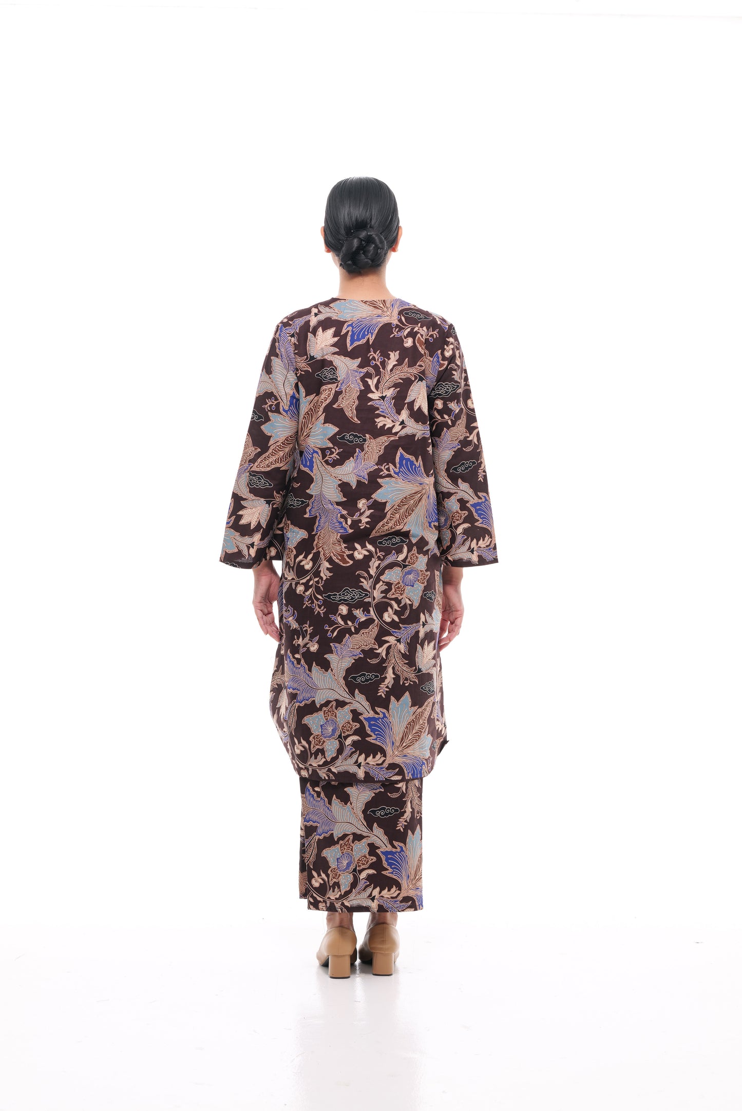 Jalilah Tunic in Brown