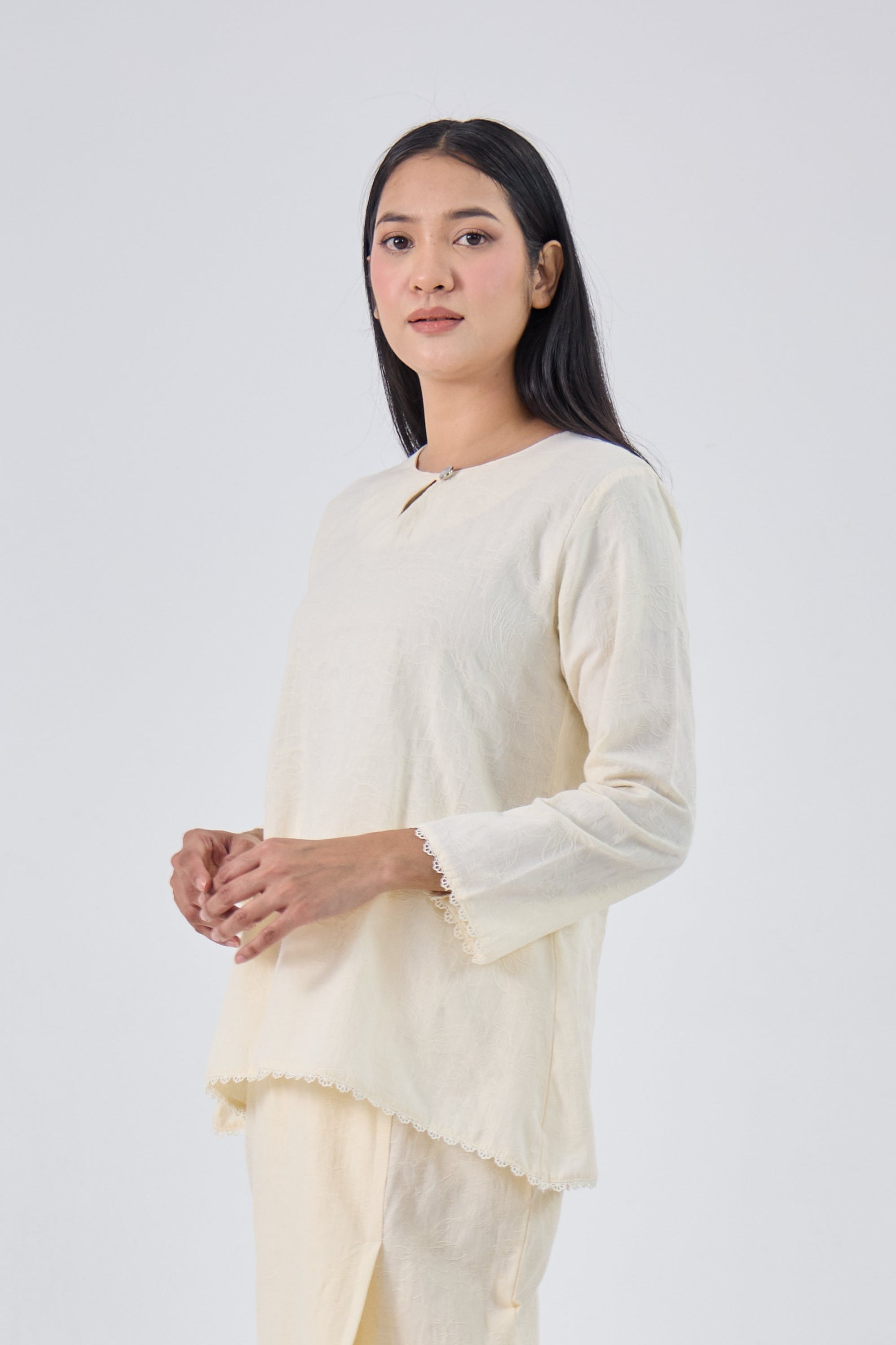 Laili in Cream