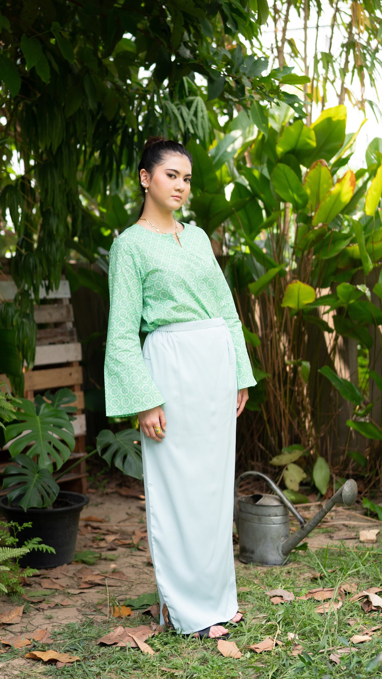 Edza Skirt in Mint Green